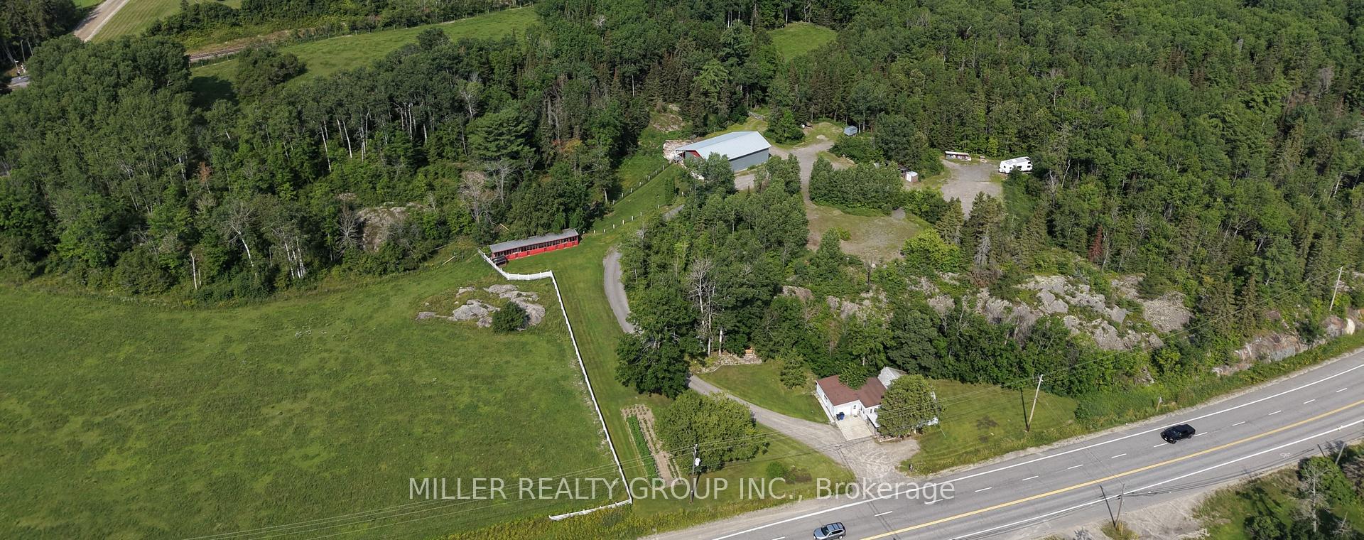 Photo of 1272 Lakeshore Road