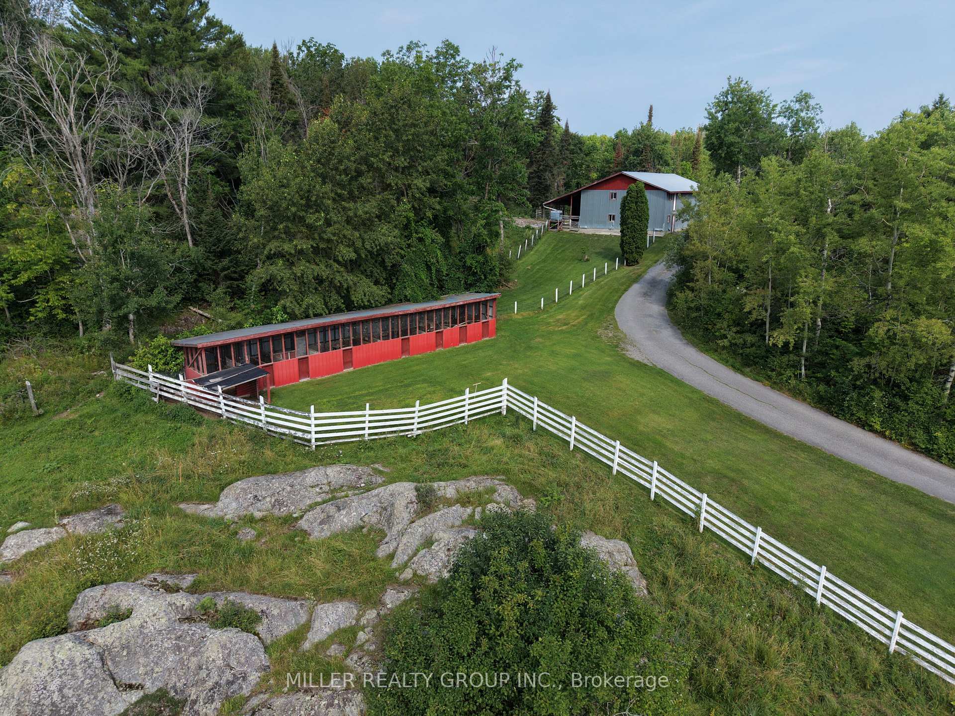 Photo 2 of 1272 Lakeshore Road, Temiskaming Shores, New Liskeard — HOMEH