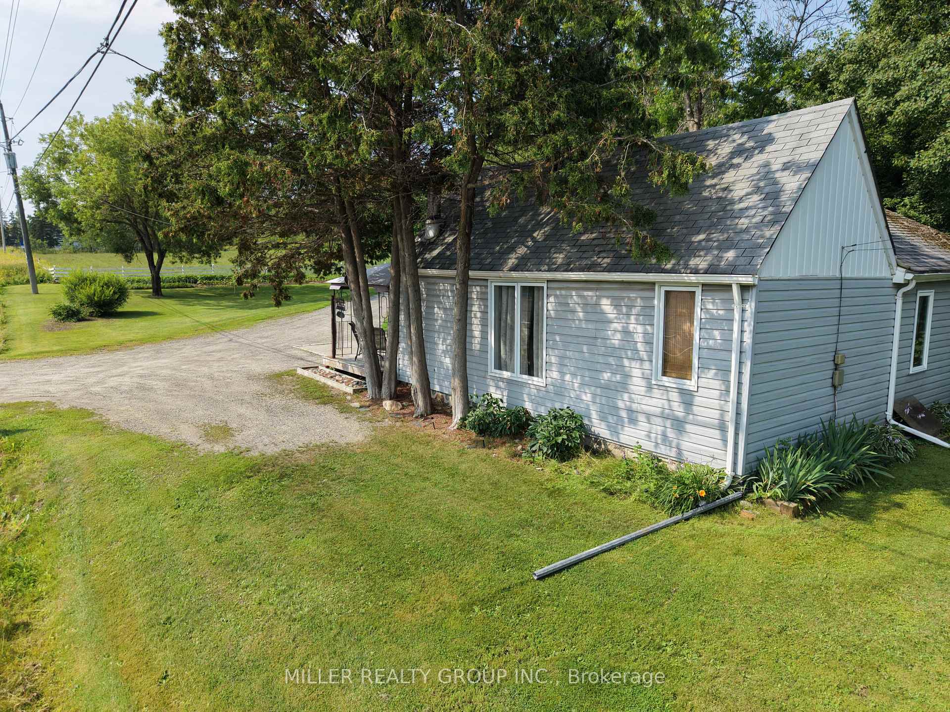 Photo 3 of 1272 Lakeshore Road, Temiskaming Shores, New Liskeard — HOMEH