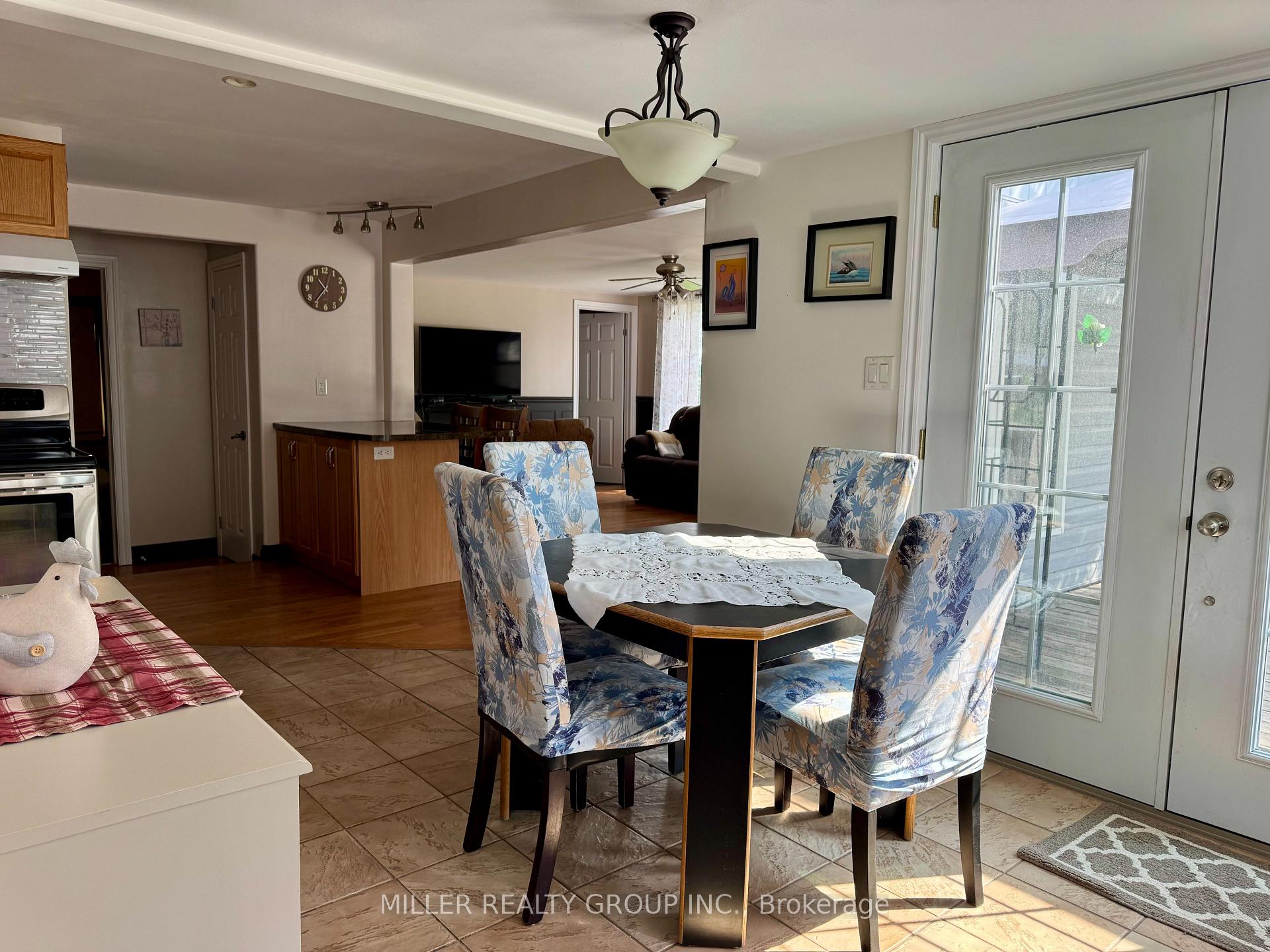 Photo 5 of 1272 Lakeshore Road, Temiskaming Shores, New Liskeard — HOMEH