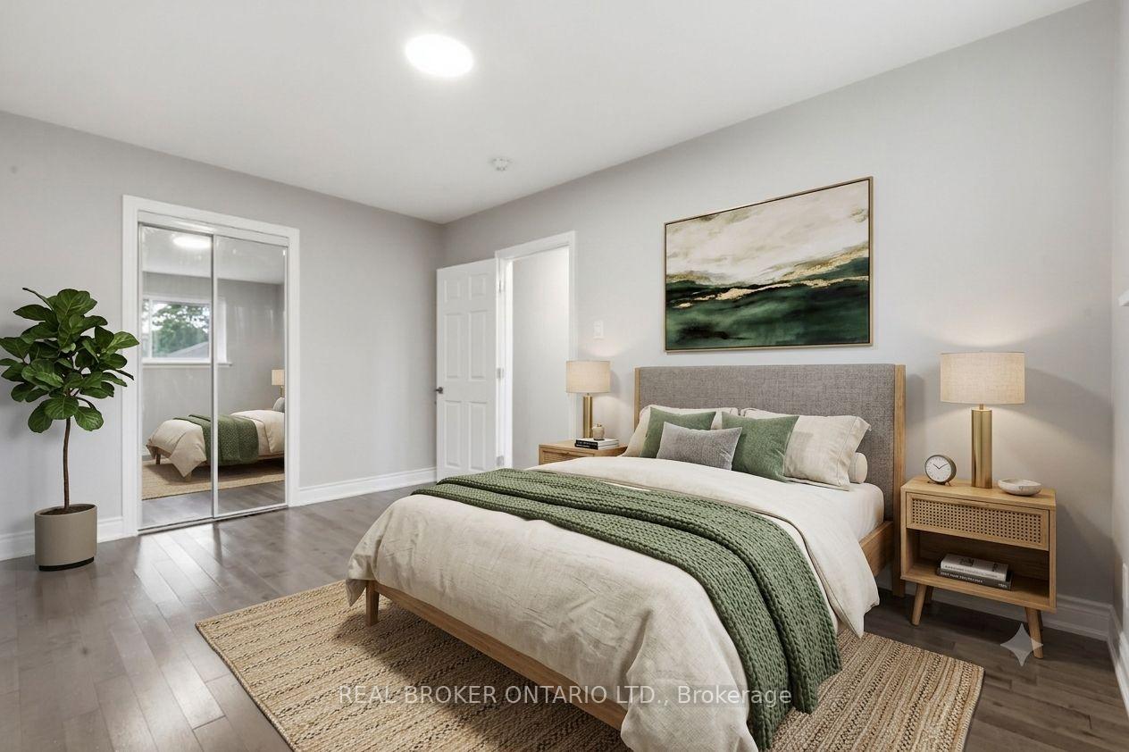 Photo 8 of 2535 Padstow Crescent, Mississauga, Clarkson — HOMEH