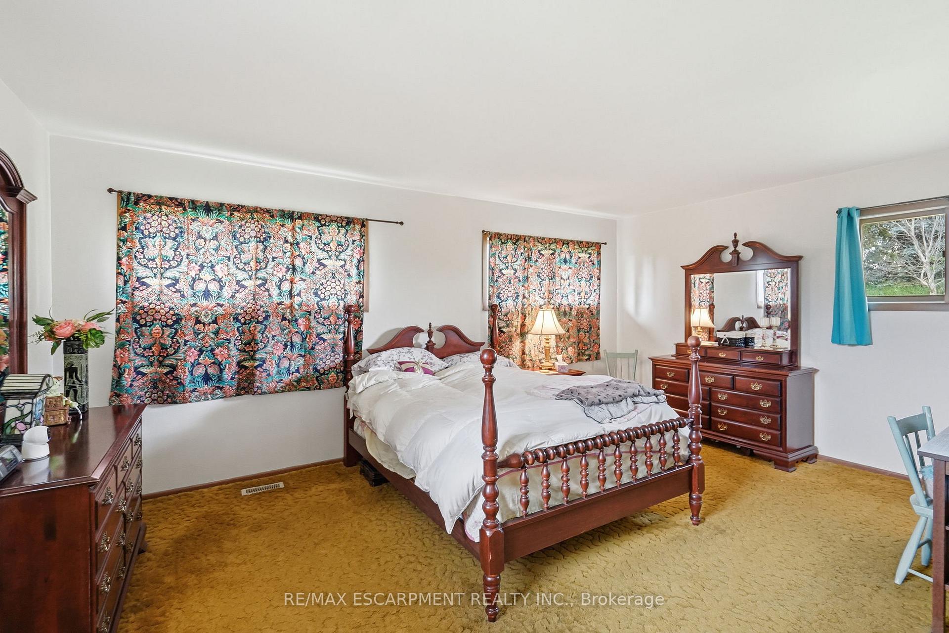 Photo 19 of 1408 Edgewood Road, Hamilton, Rural Flamborough — HOMEH