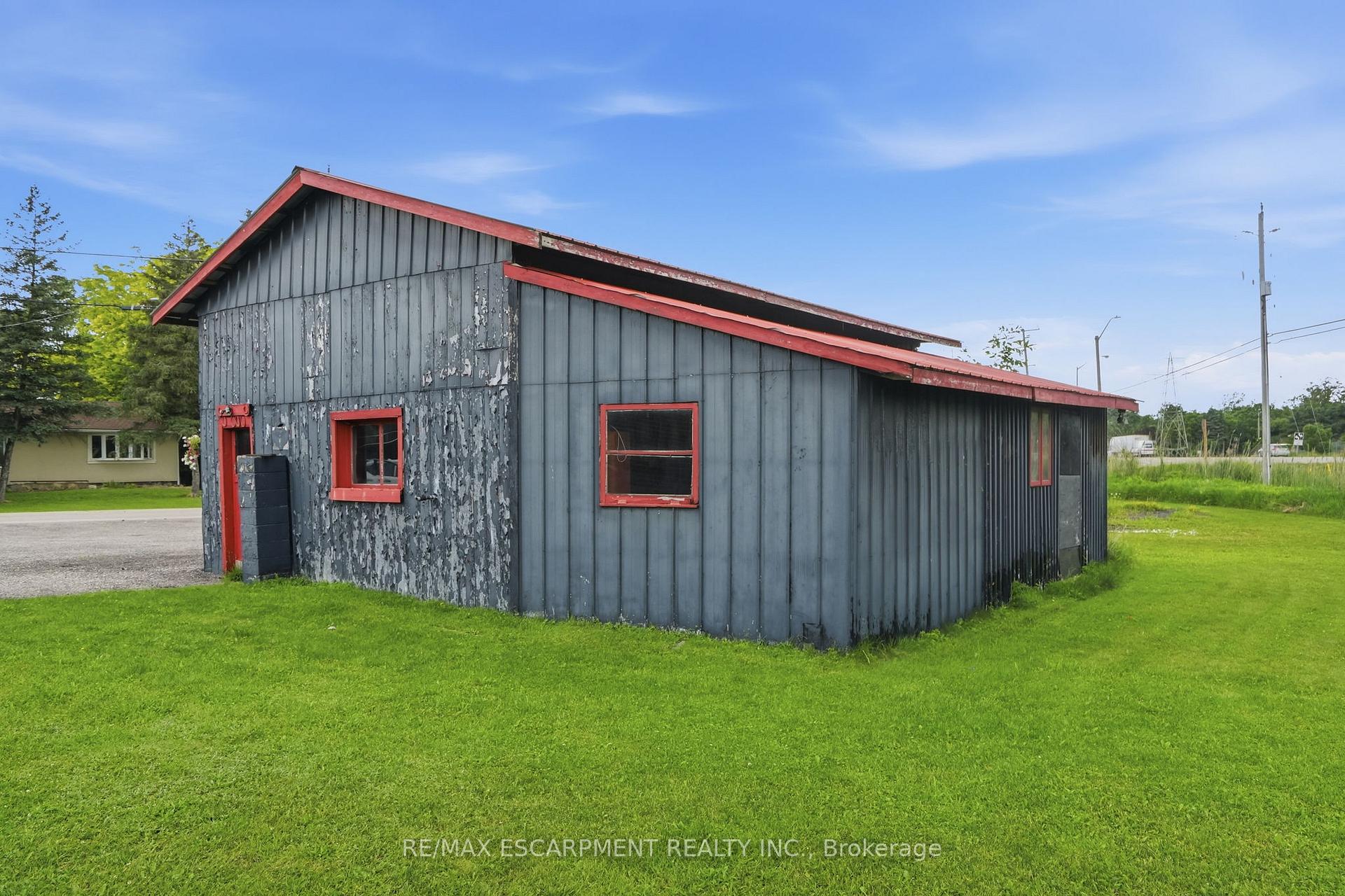 Photo 38 of 1408 Edgewood Road, Hamilton, Rural Flamborough — HOMEH