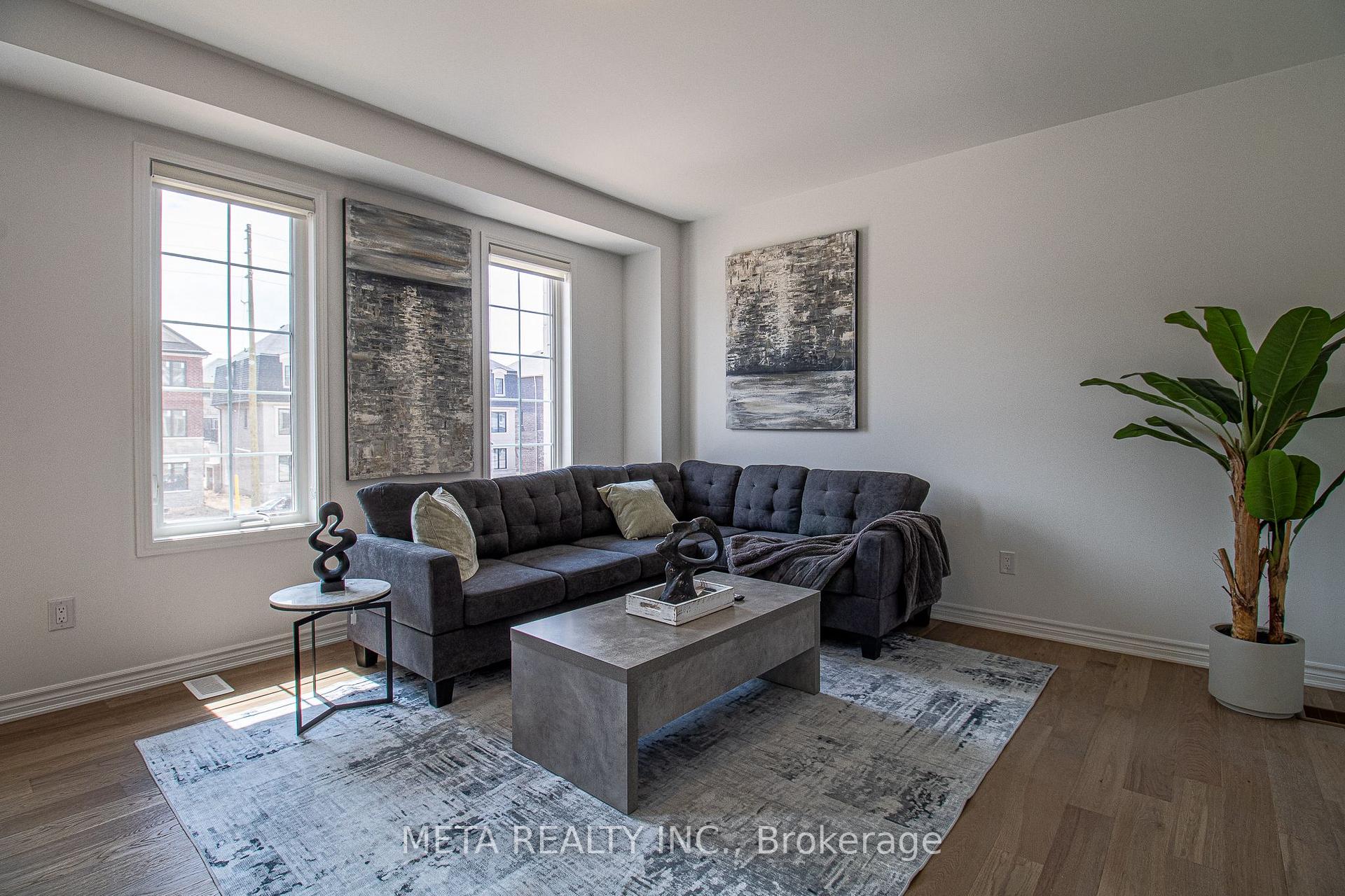 Photo 16 of 1359 William Halton Parkway, Oakville, Northwest — HOMEH