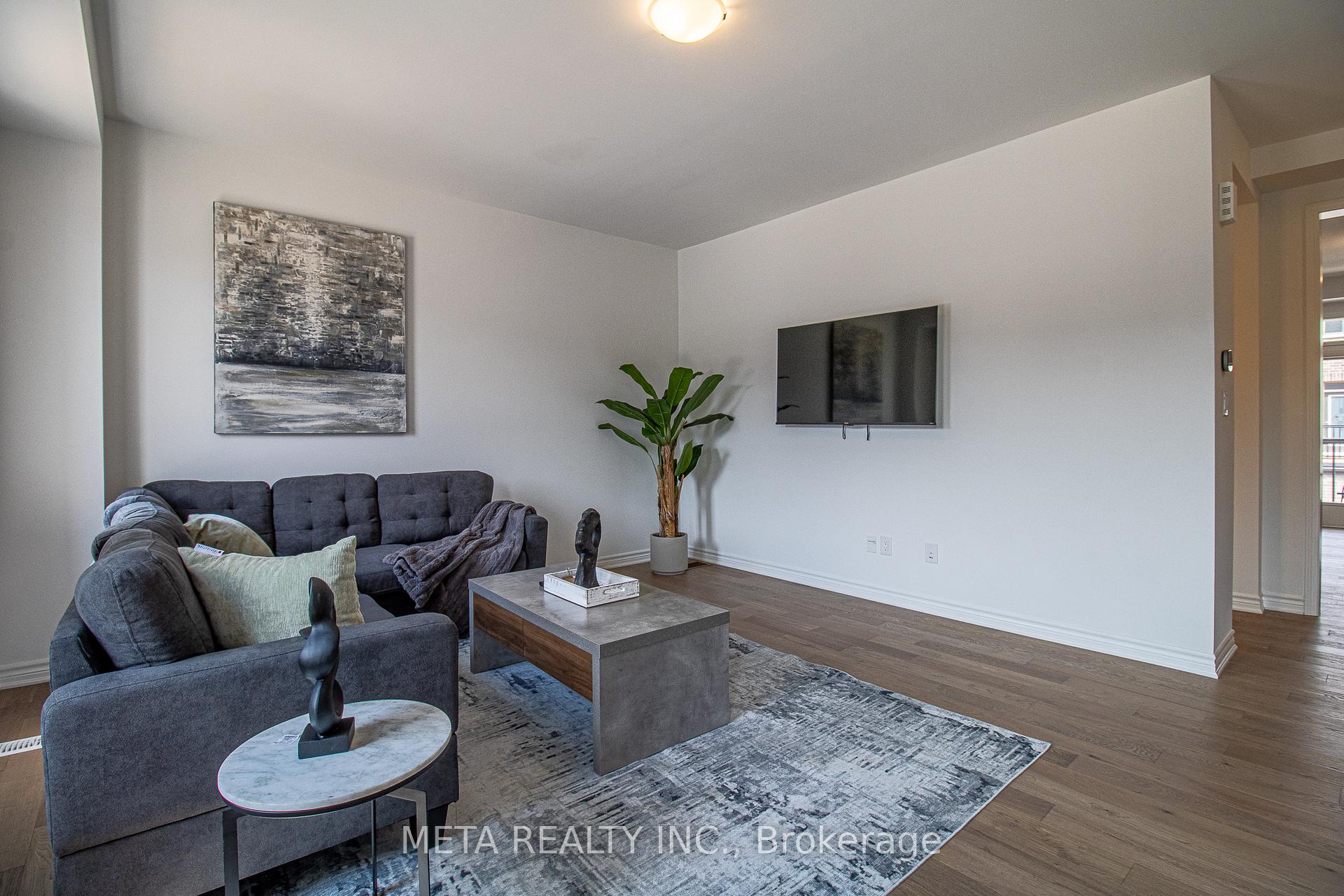 Photo 18 of 1359 William Halton Parkway, Oakville, Northwest — HOMEH