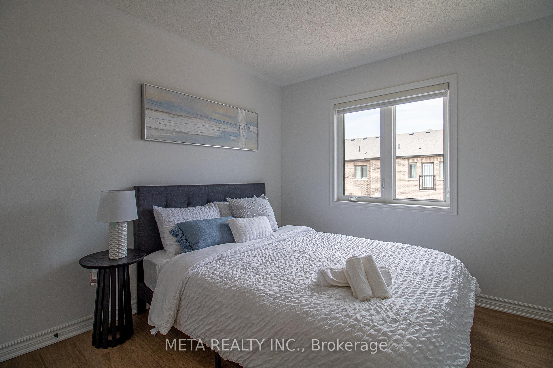 Photo 20 of 1359 William Halton Parkway, Oakville, Northwest — HOMEH