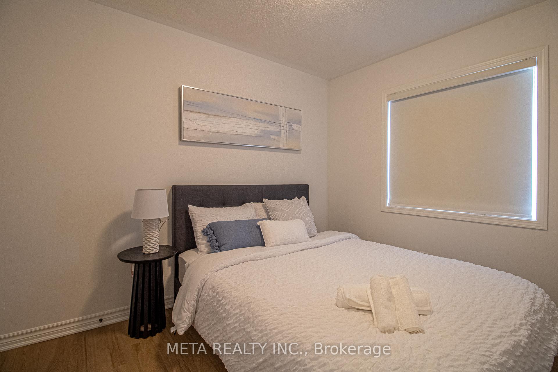 Photo 32 of 1359 William Halton Parkway, Oakville, Northwest — HOMEH