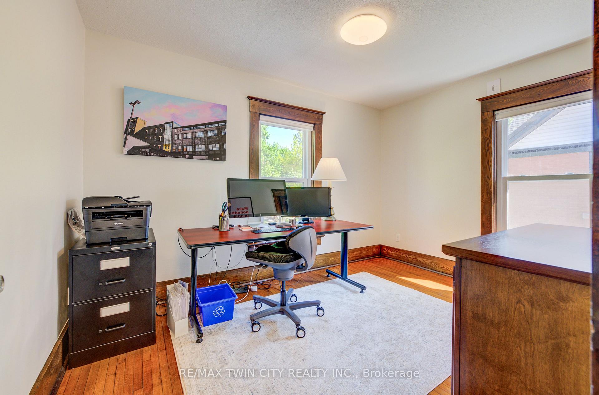 Photo 22 of 36 Heins Avenue, Kitchener, Victoria Park — HOMEH