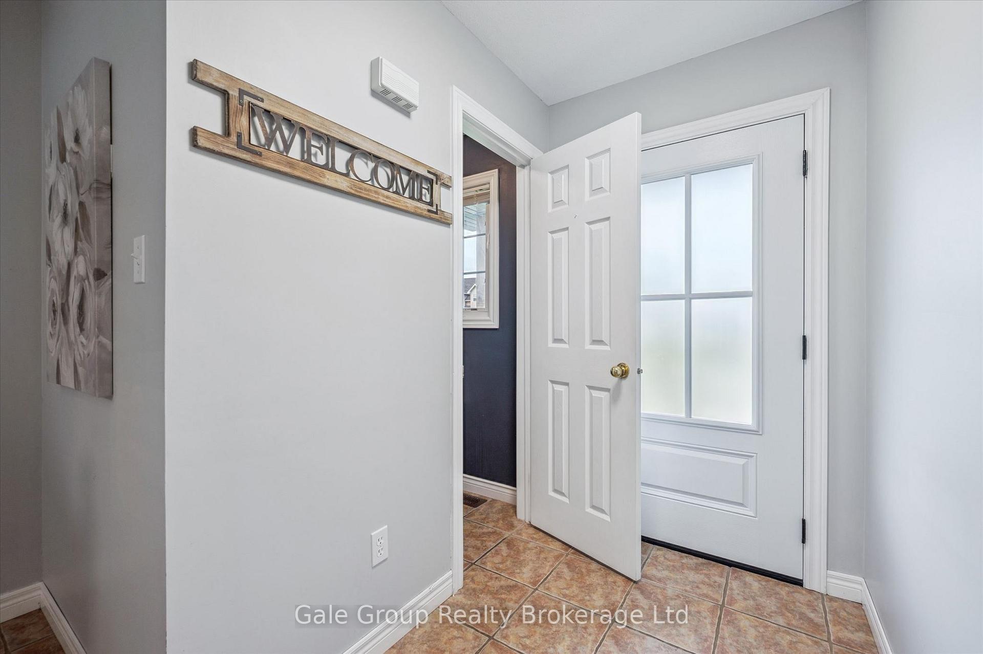 Photo 16 of 116 Gibbons Drive, Centre Wellington, Fergus — HOMEH