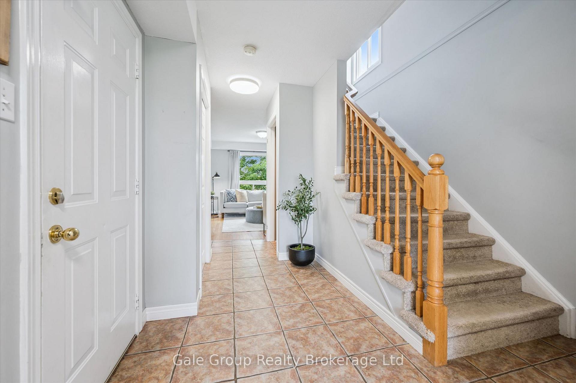 Photo 19 of 116 Gibbons Drive, Centre Wellington, Fergus — HOMEH