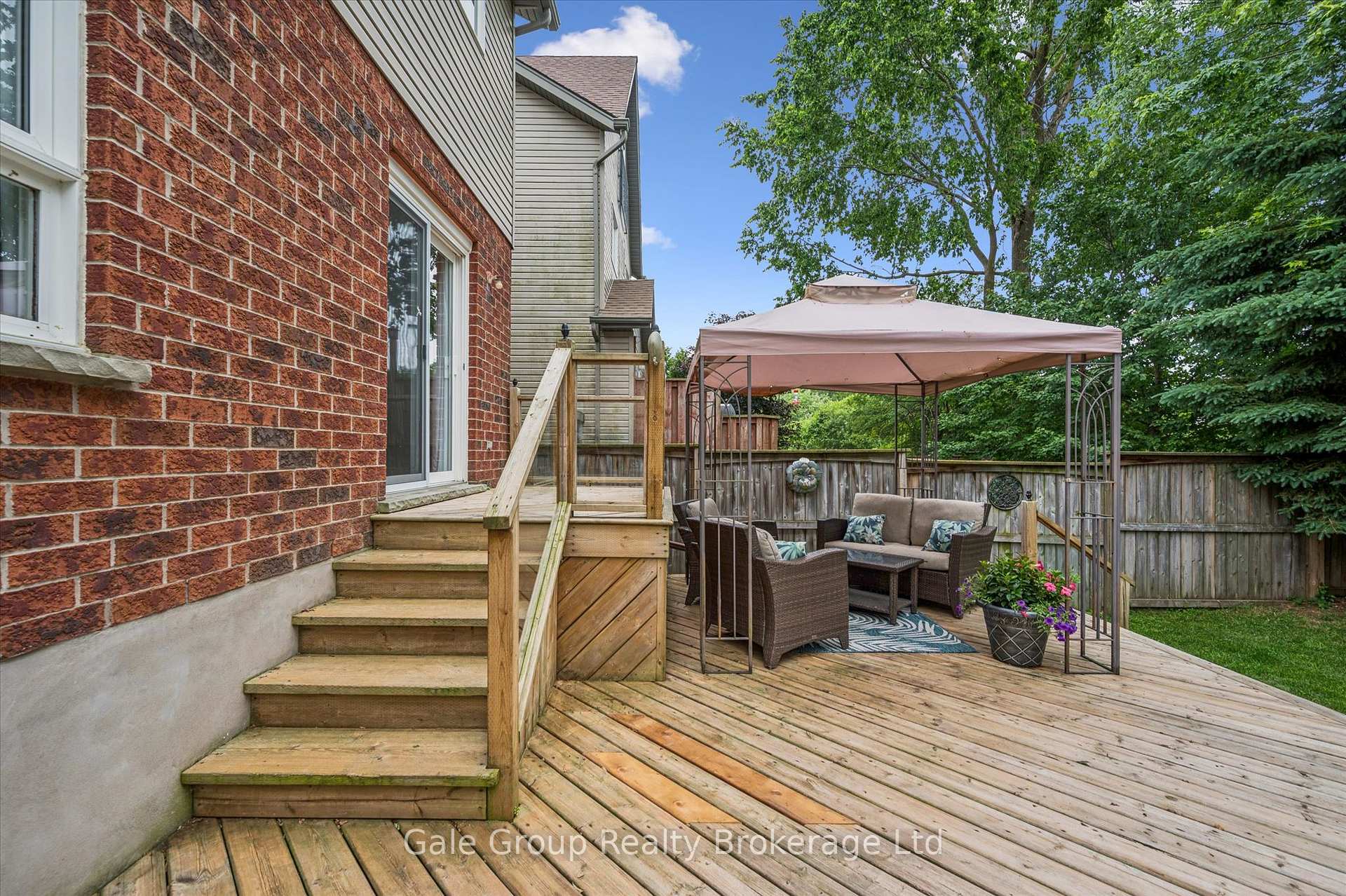 Photo 35 of 116 Gibbons Drive, Centre Wellington, Fergus — HOMEH