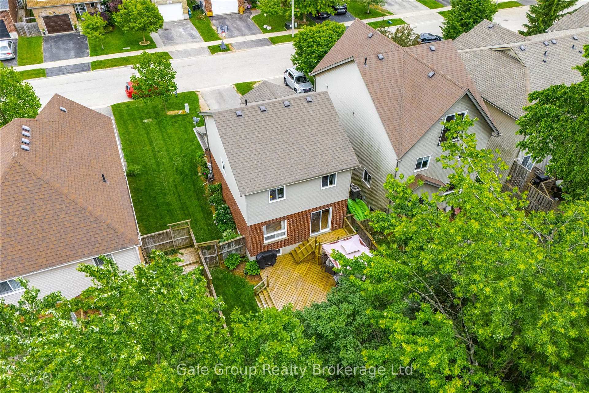 Photo 37 of 116 Gibbons Drive, Centre Wellington, Fergus — HOMEH