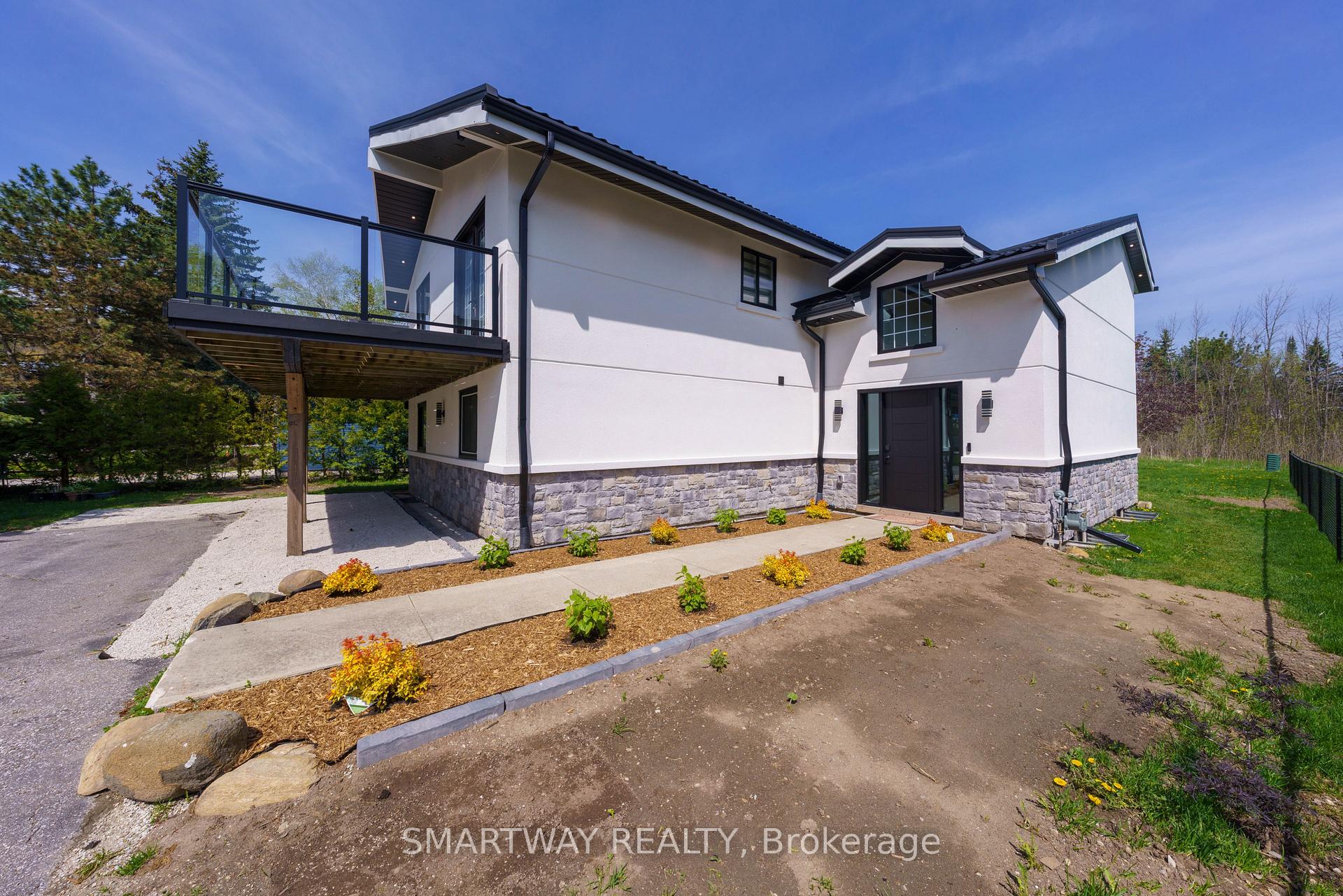 Photo 3 of 107 Campbell Crescent, Blue Mountains — HOMEH