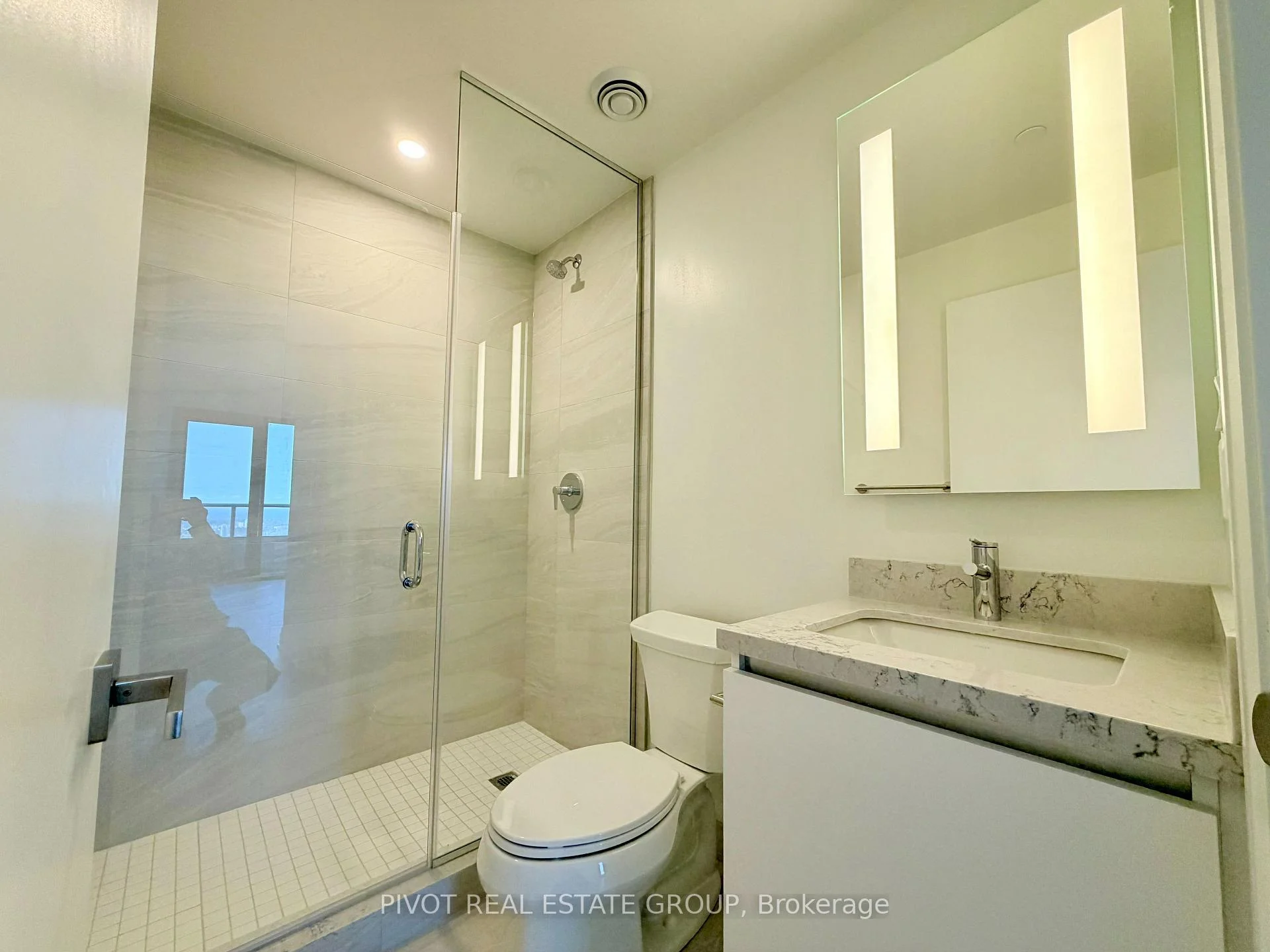 Photo 27 of Unit 3403, 2 Erskine Road, Mississauga, City Centre — HOMEH