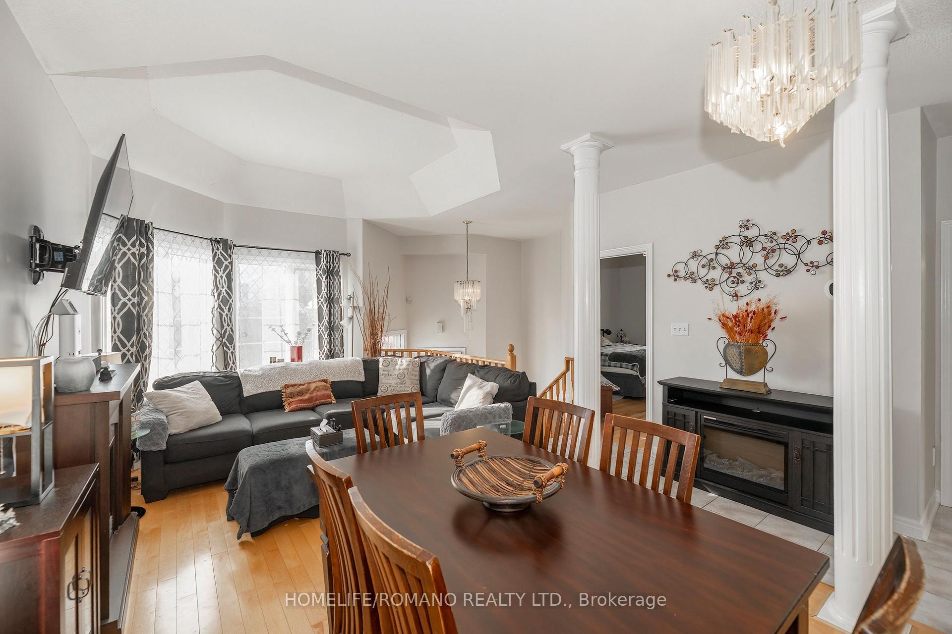 Photo 17 of 25 Bedell Crescent, Whitby, Rolling Acres — HOMEH