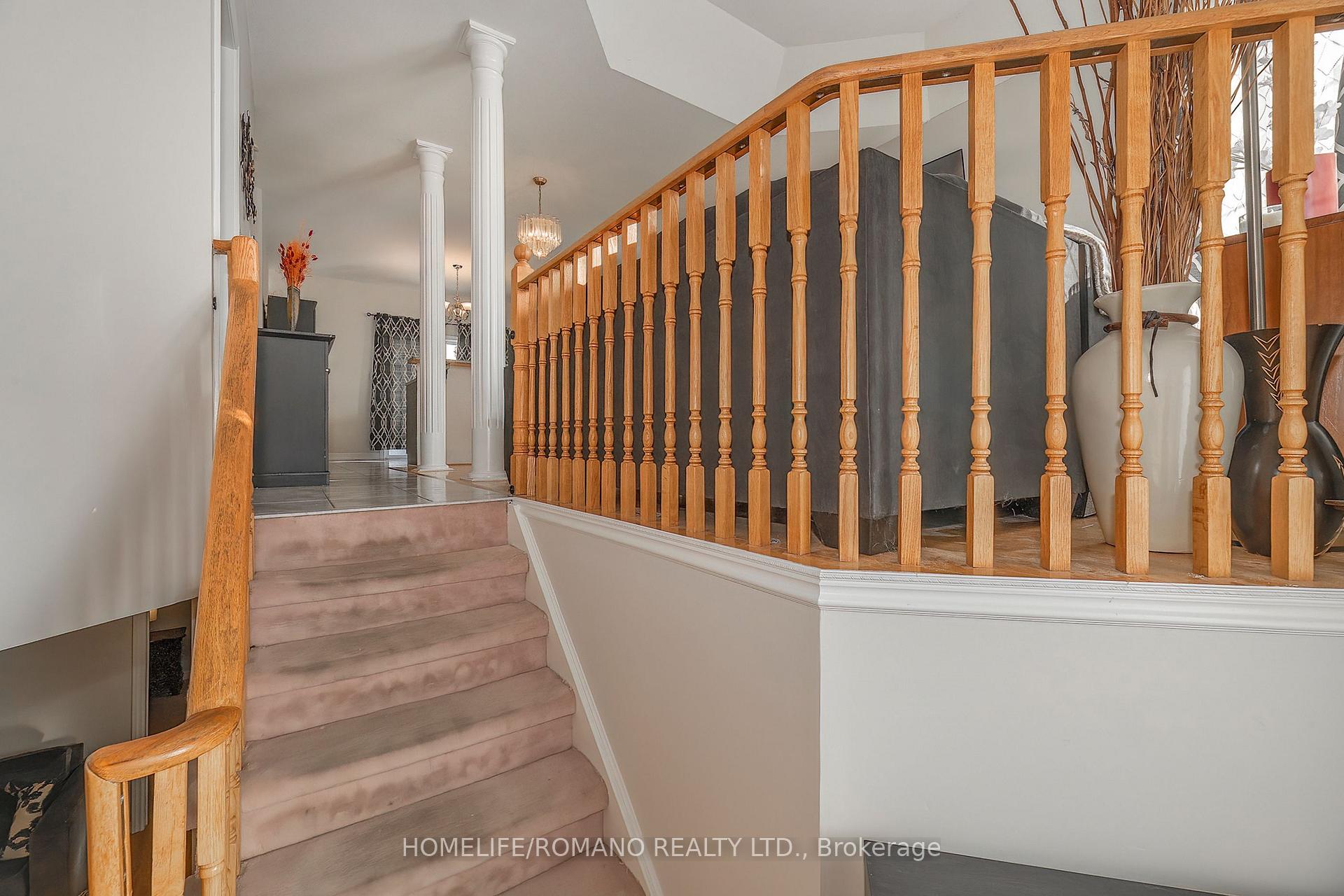 Photo 23 of 25 Bedell Crescent, Whitby, Rolling Acres — HOMEH
