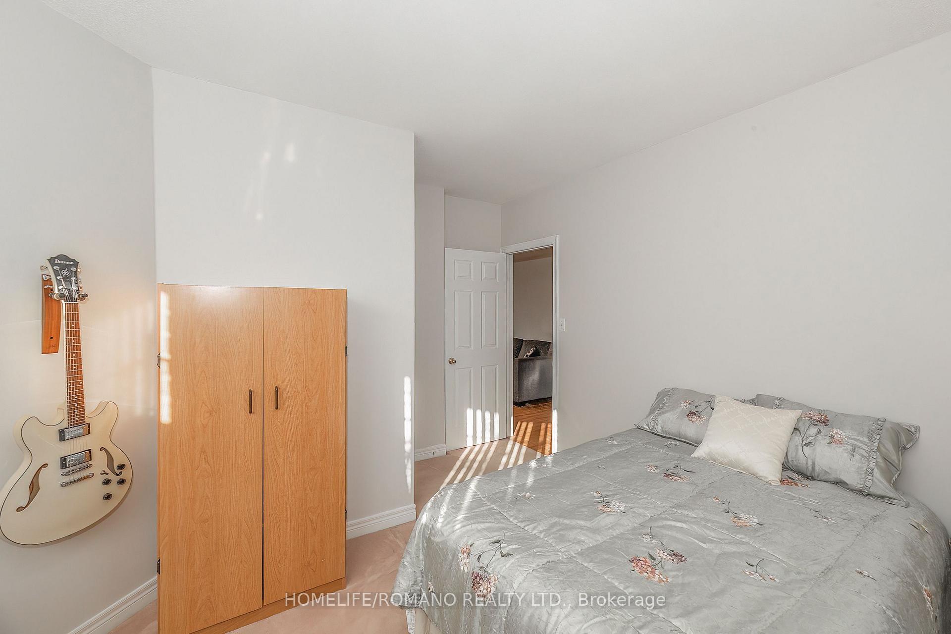 Photo 29 of 25 Bedell Crescent, Whitby, Rolling Acres — HOMEH