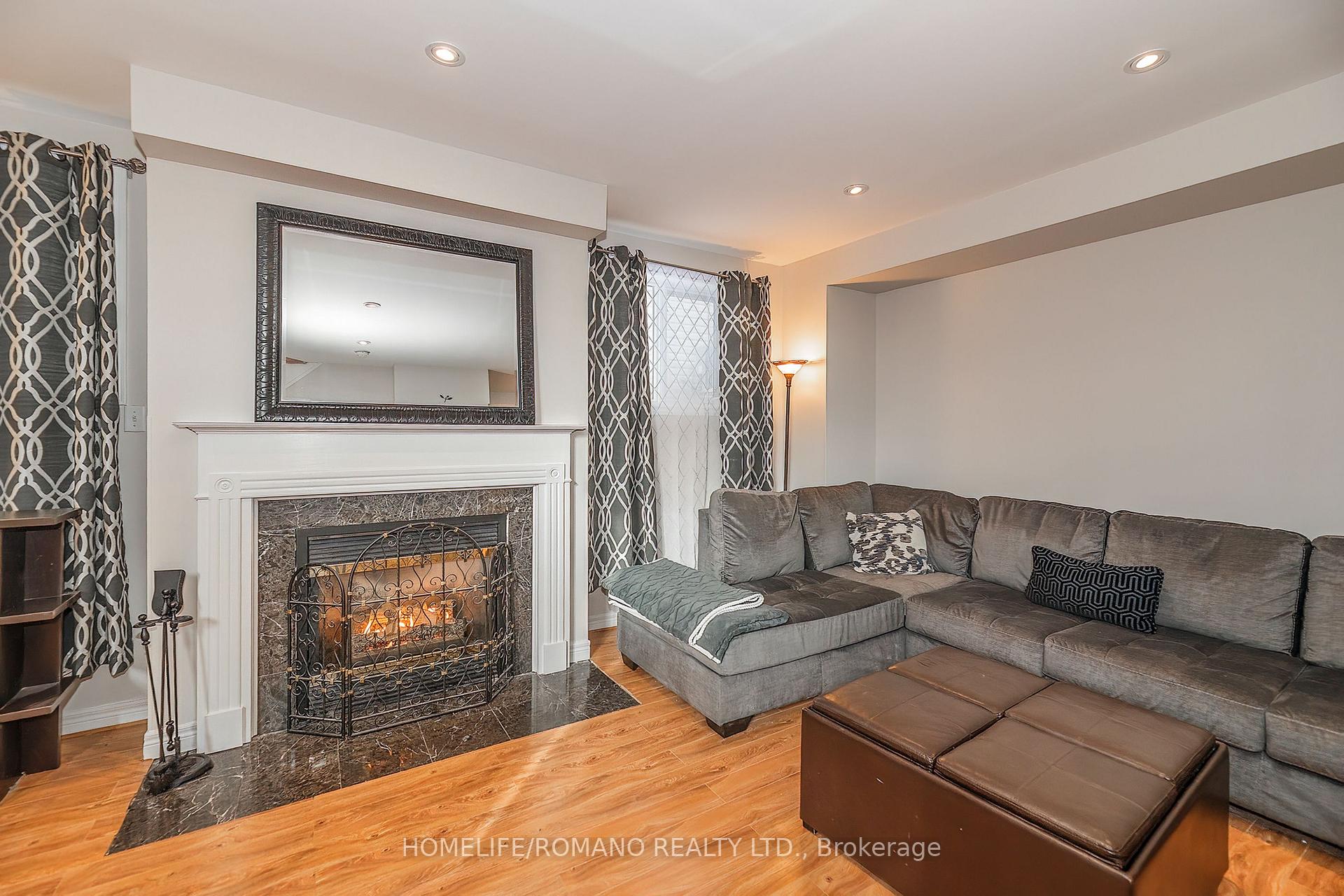 Photo 35 of 25 Bedell Crescent, Whitby, Rolling Acres — HOMEH