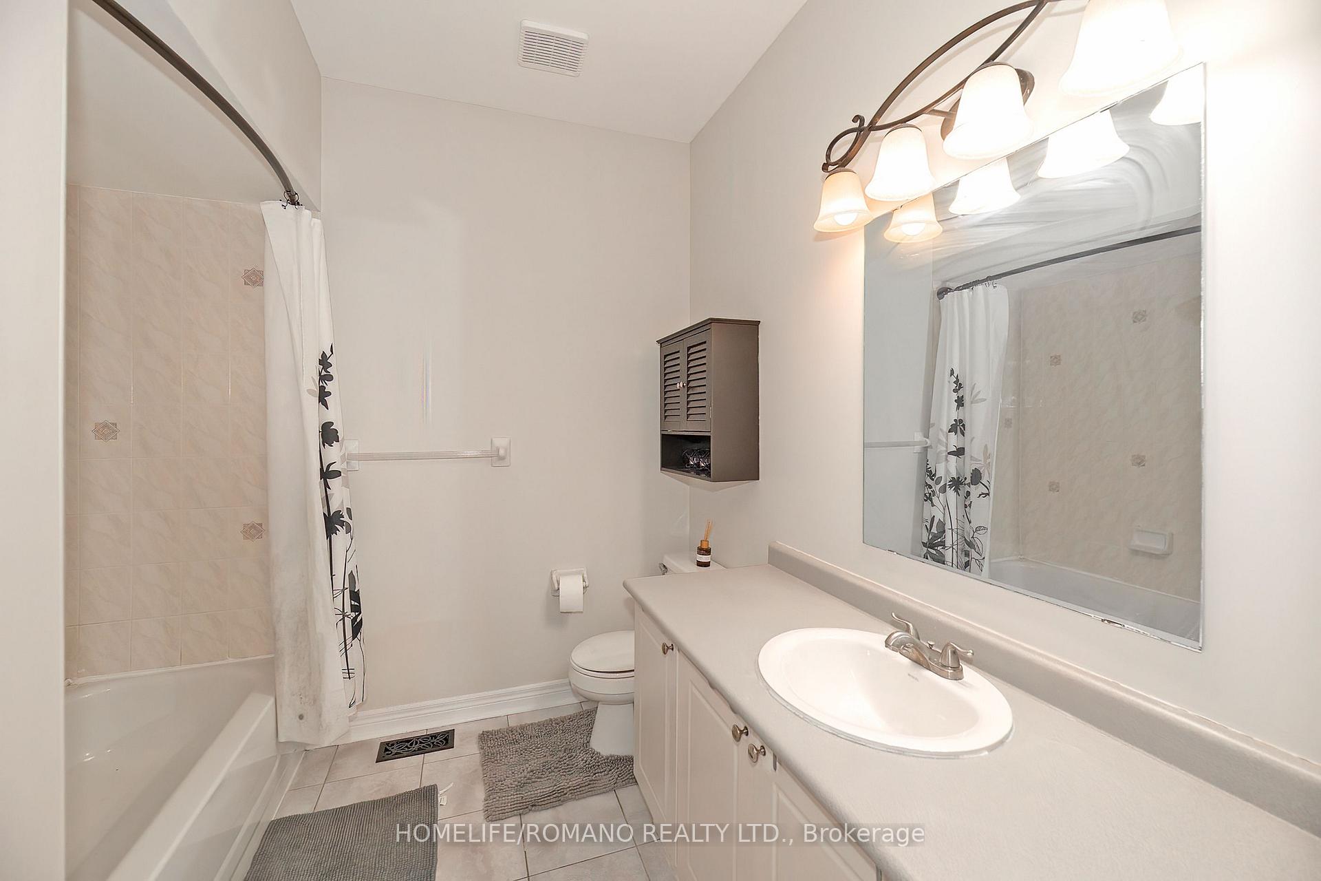 Photo 36 of 25 Bedell Crescent, Whitby, Rolling Acres — HOMEH
