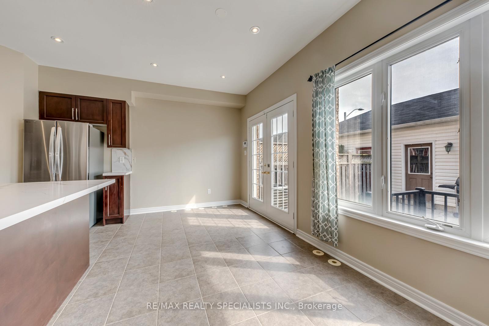 Photo 20 of 5494 Tenth Line W, Mississauga, Churchill Meadows — HOMEH