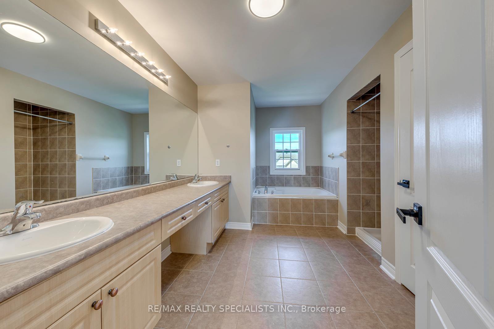 Photo 38 of 5494 Tenth Line W, Mississauga, Churchill Meadows — HOMEH