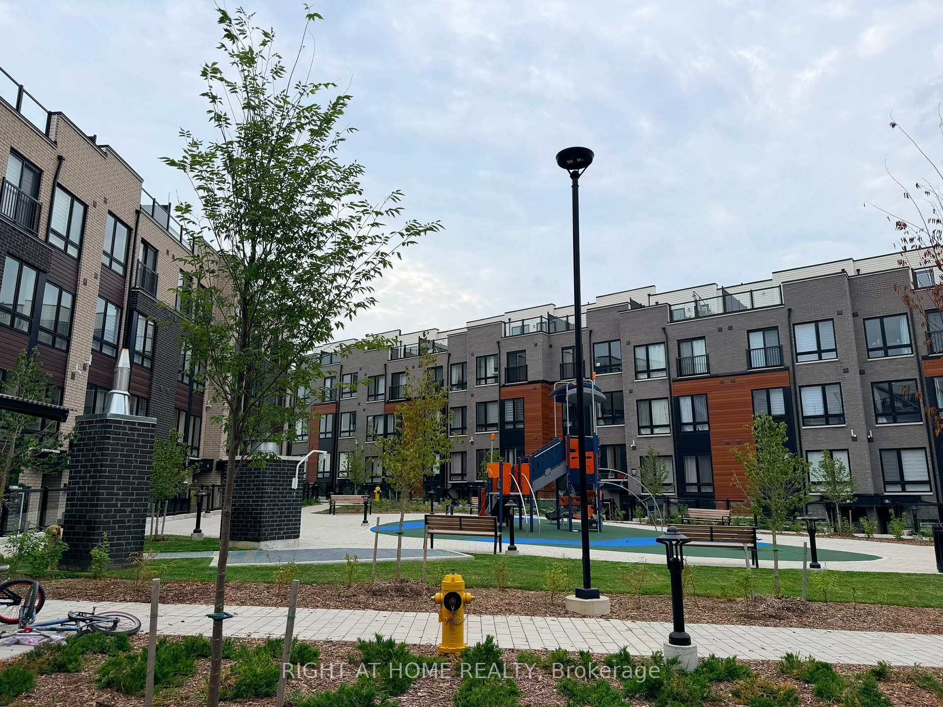 Photo 3 of Unit 14, 10 Liben Way, Scarborough, Malvern — HOMEH