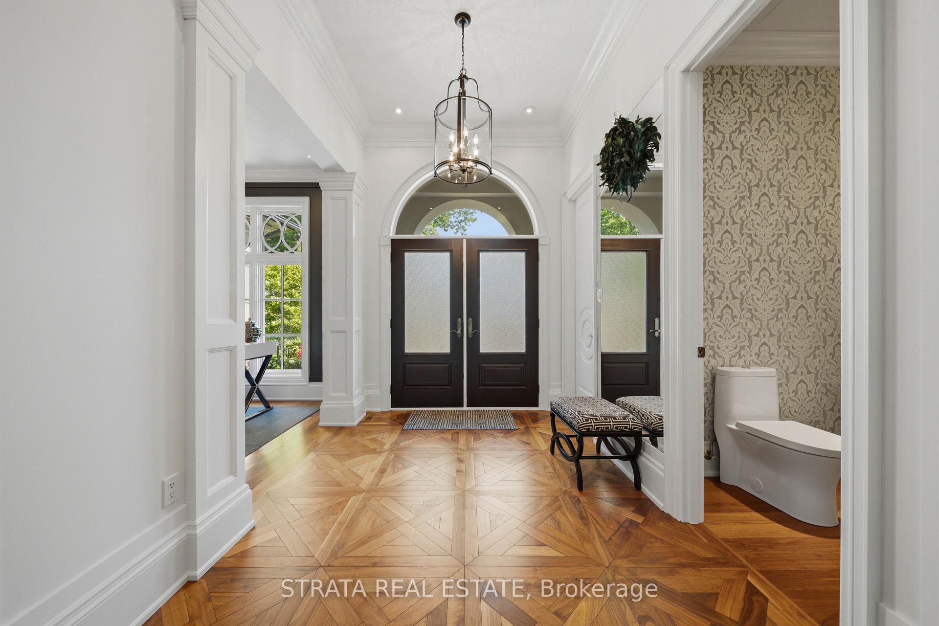 Photo 14 of 1577 Gloucester Road, London, North A — HOMEH