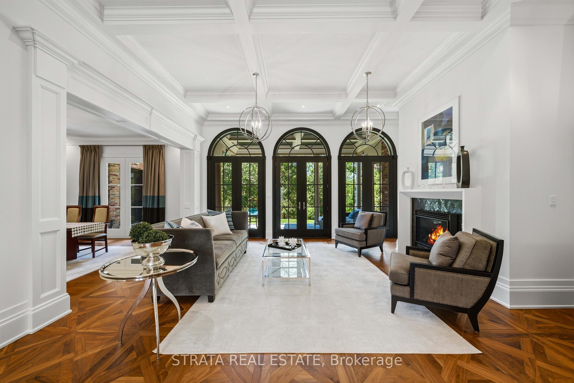 Photo 15 of 1577 Gloucester Road, London, North A — HOMEH