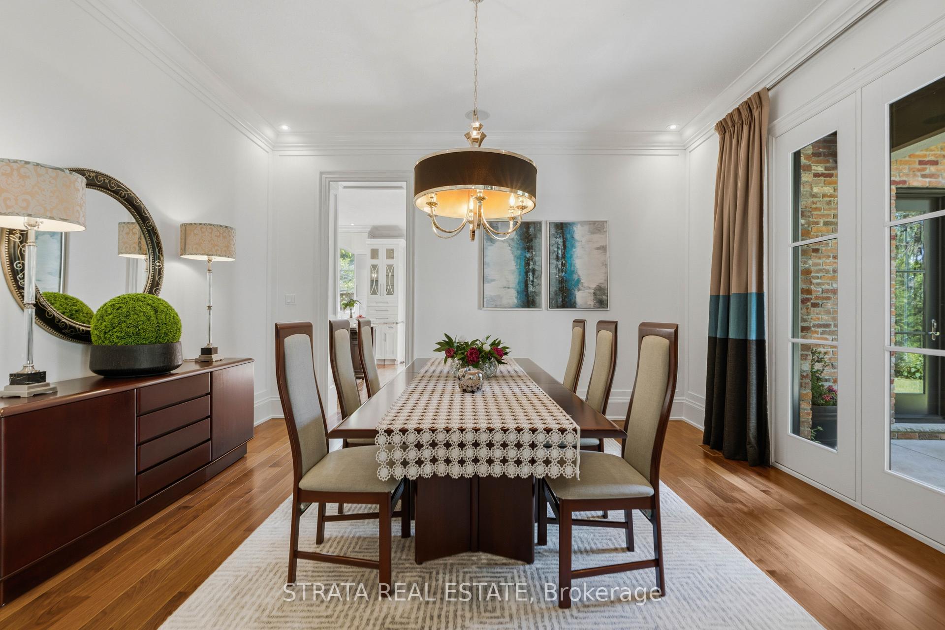 Photo 16 of 1577 Gloucester Road, London, North A — HOMEH