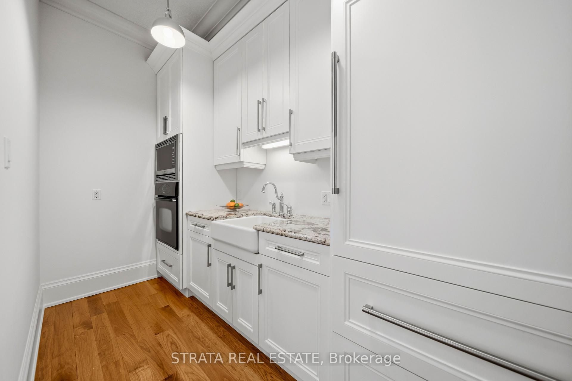 Photo 21 of 1577 Gloucester Road, London, North A — HOMEH