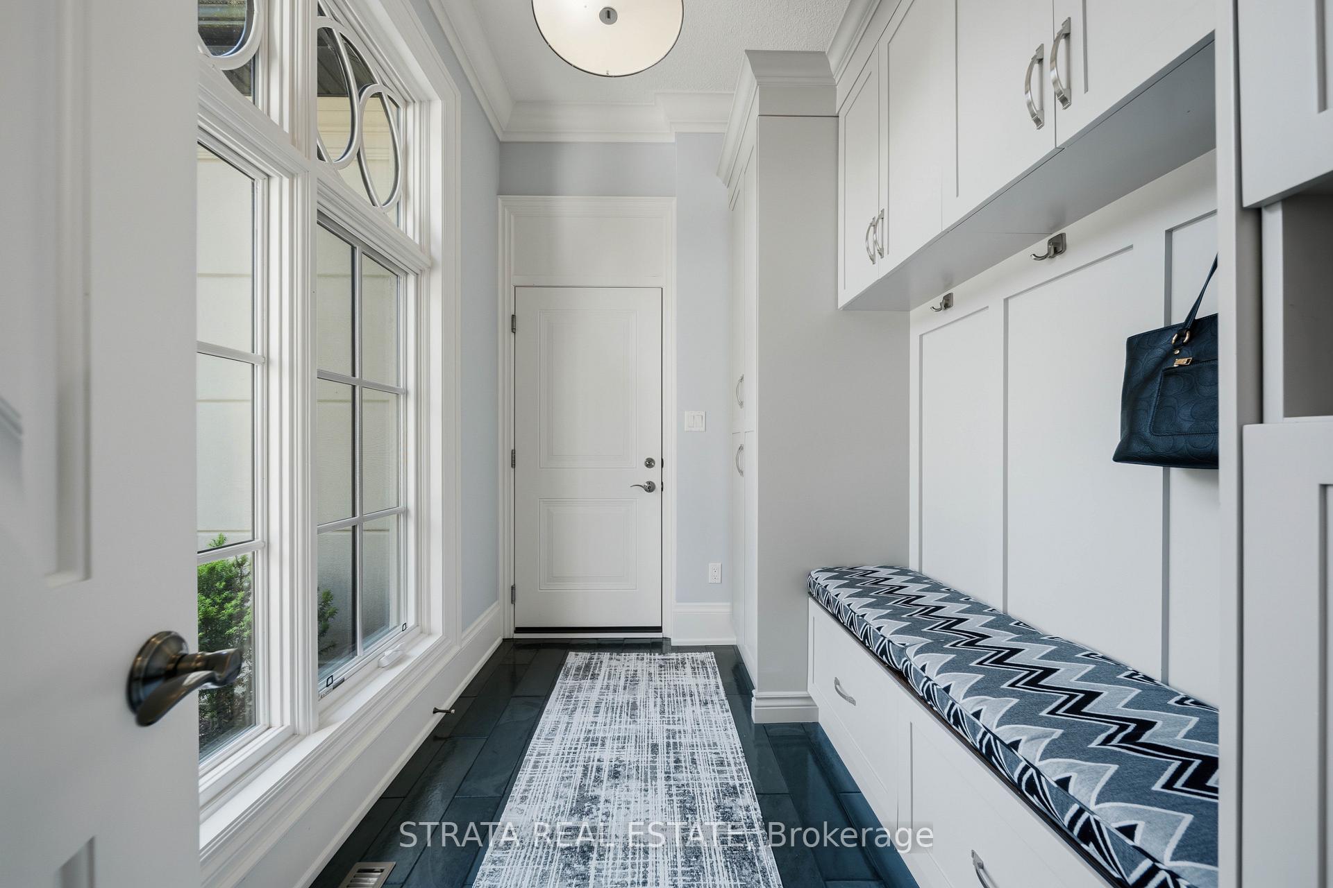 Photo 24 of 1577 Gloucester Road, London, North A — HOMEH
