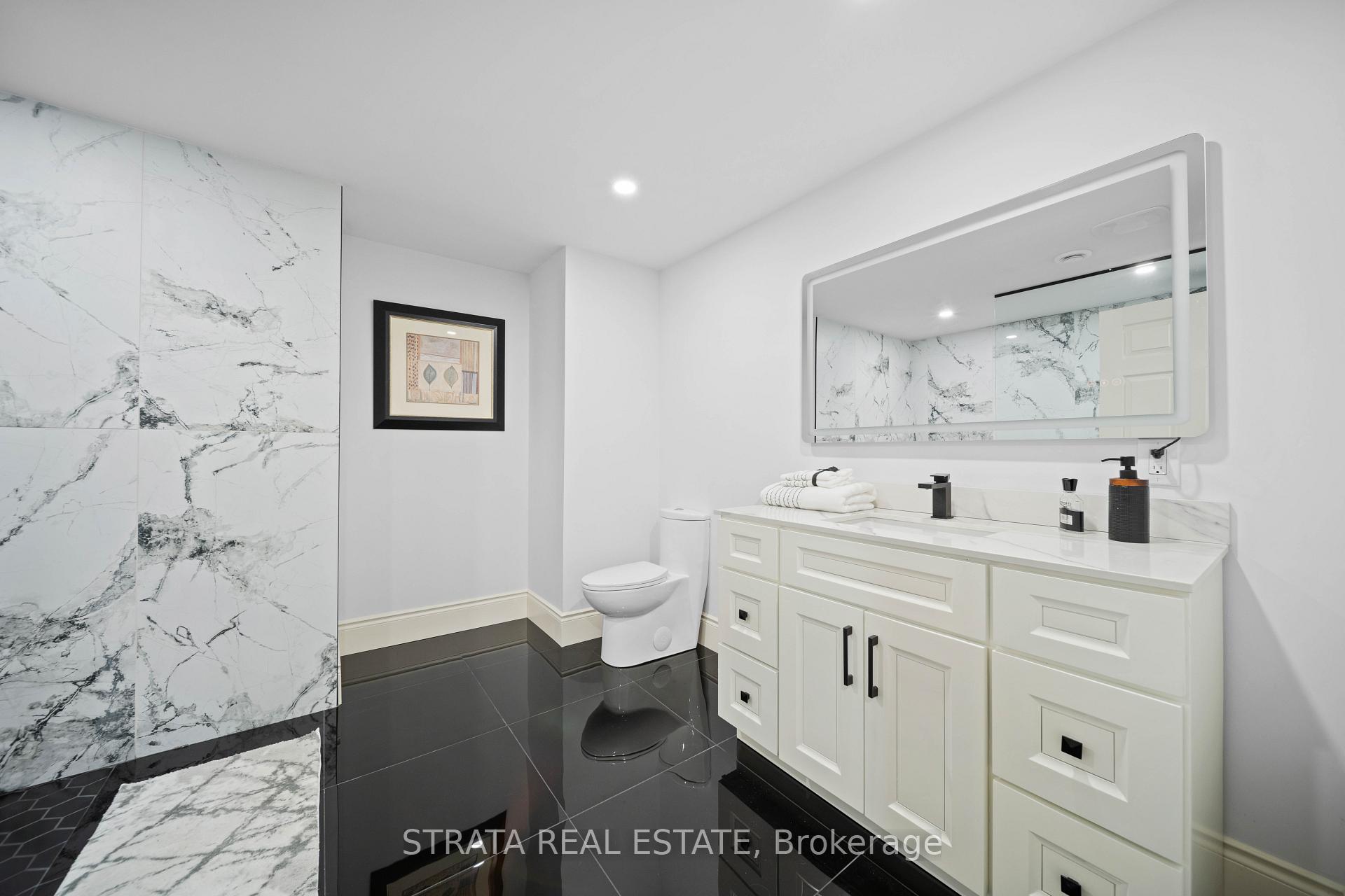 Photo 36 of 1577 Gloucester Road, London, North A — HOMEH