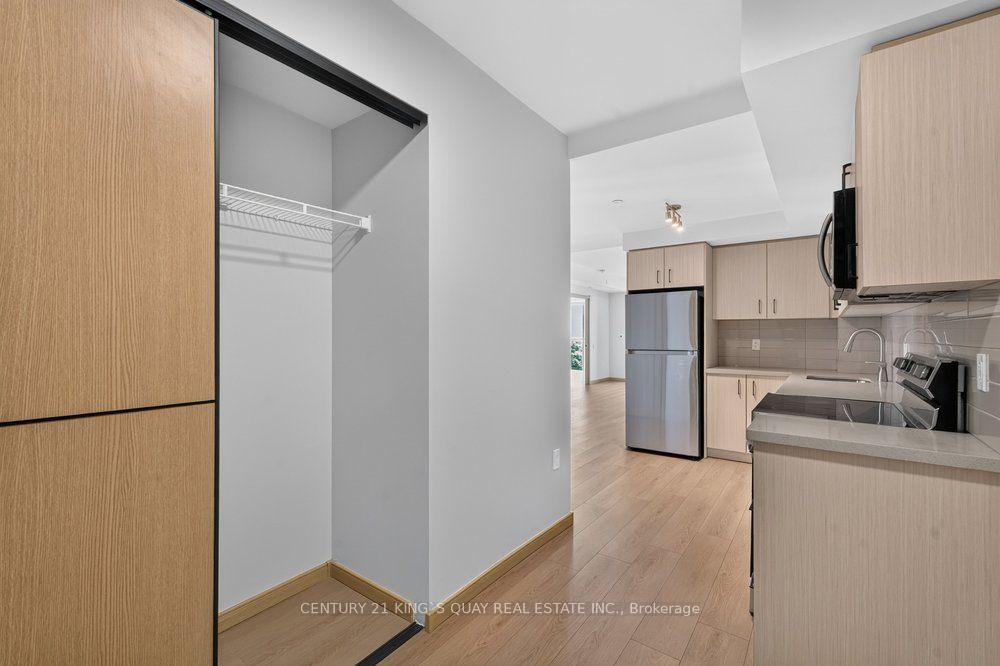 Photo 8 of Unit 712, 3429 Sheppard Avenue E, Scarborough, Tam O'Shanter-Sullivan — HOMEH