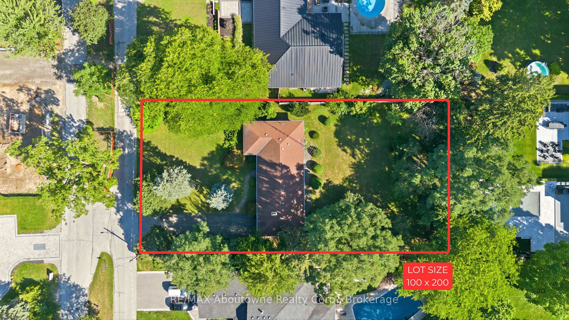Photo 38 of 974 Unsworth Avenue, Burlington, Bayview — HOMEH