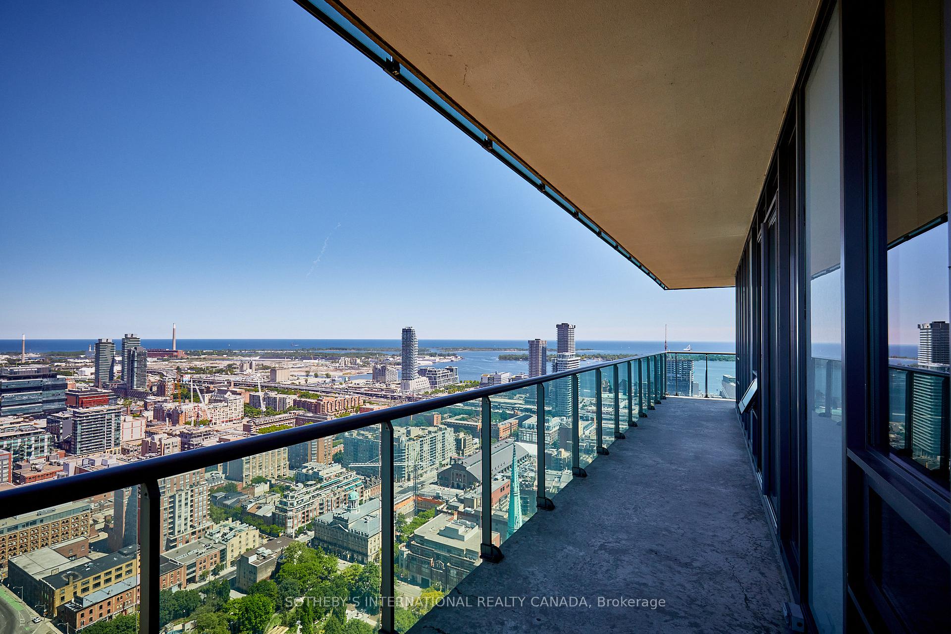 Photo 34 of Unit 4204, 33 Lombard Street, Toronto, Church-Yonge Corridor — HOMEH