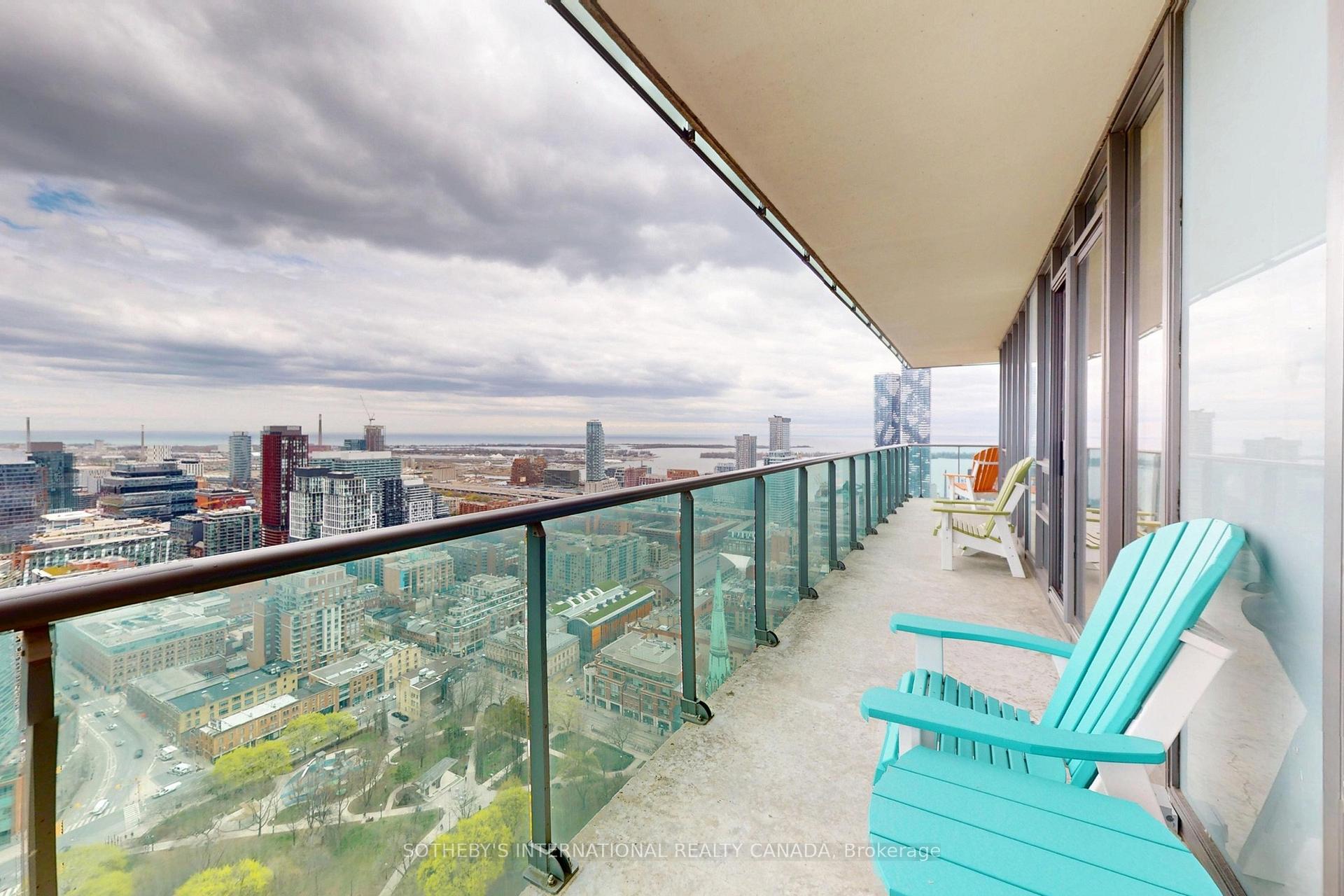 Photo 36 of Unit 4204, 33 Lombard Street, Toronto, Church-Yonge Corridor — HOMEH