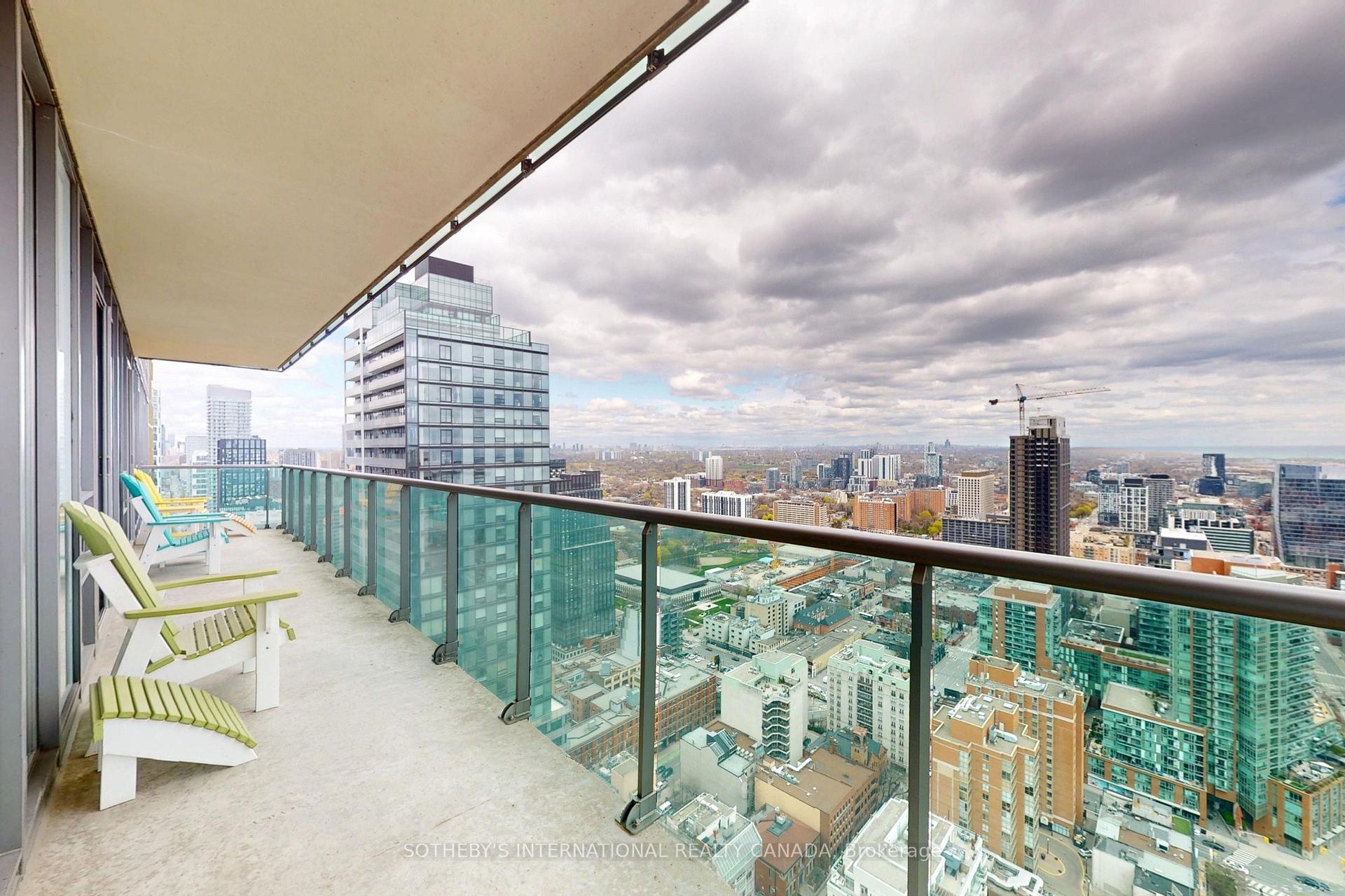 Photo 37 of Unit 4204, 33 Lombard Street, Toronto, Church-Yonge Corridor — HOMEH