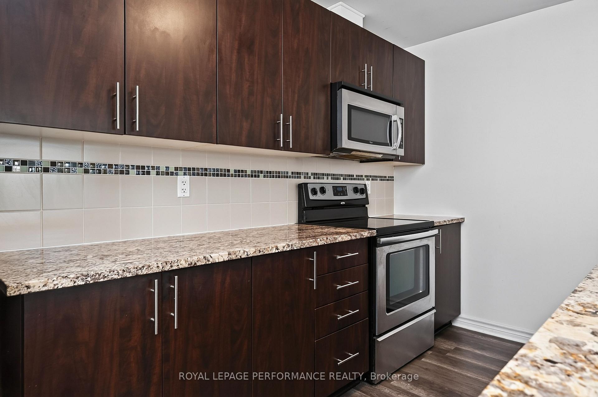 Photo 8 of Unit F, 151 Mocha Private, Ottawa, Blossom Park/Kemp Park/Findlay Creek — HOMEH