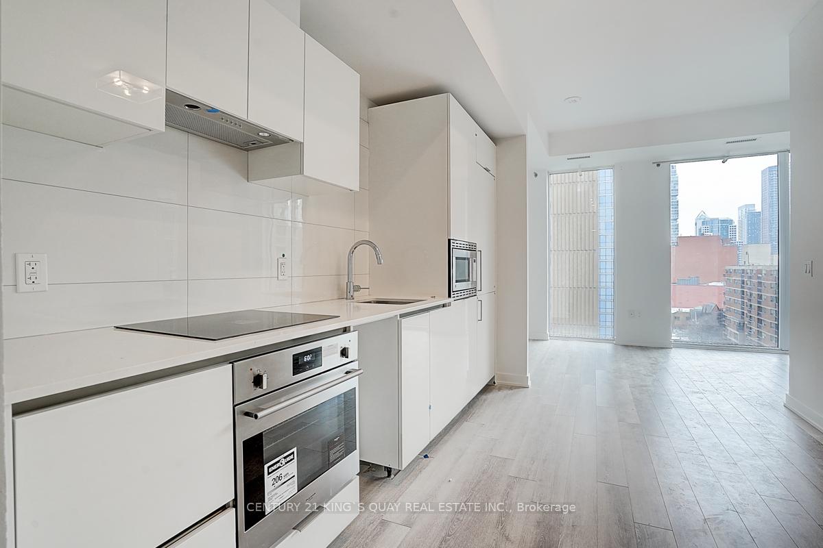 Photo 7 of Unit 722, 121 St Patrick Street, Toronto, Kensington-Chinatown — HOMEH