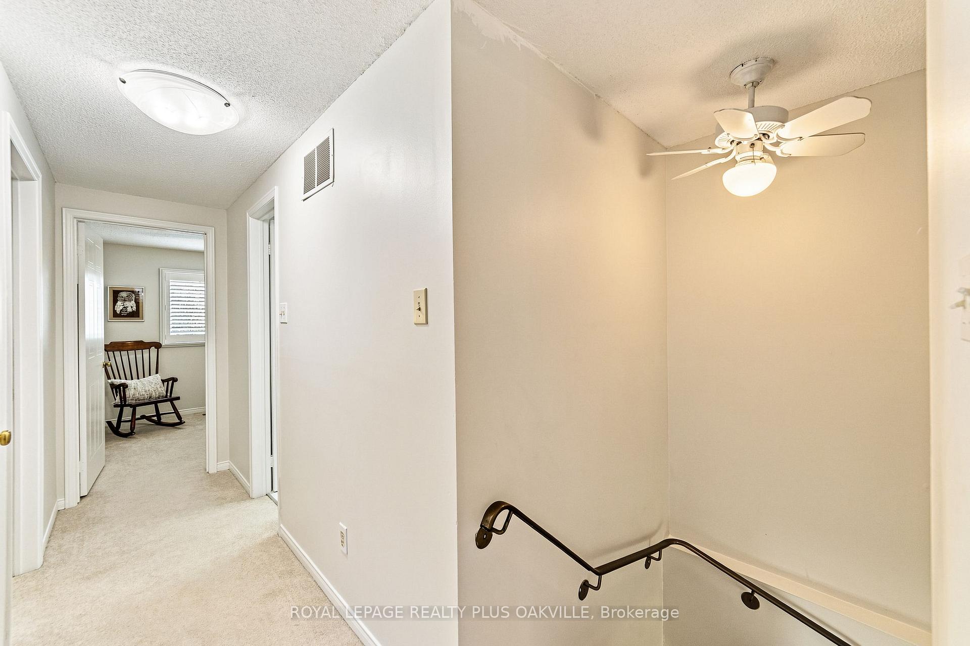 Photo 20 of 2238 MacLennan Drive, Oakville, River Oaks — HOMEH