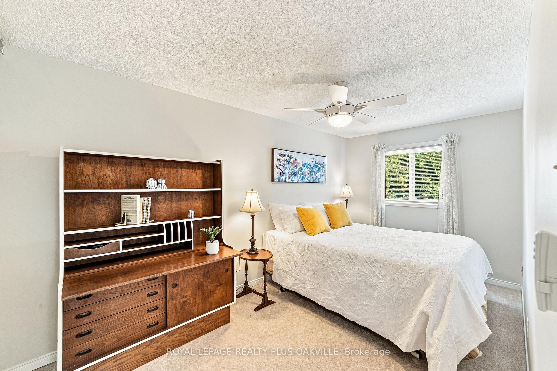 Photo 22 of 2238 MacLennan Drive, Oakville, River Oaks — HOMEH