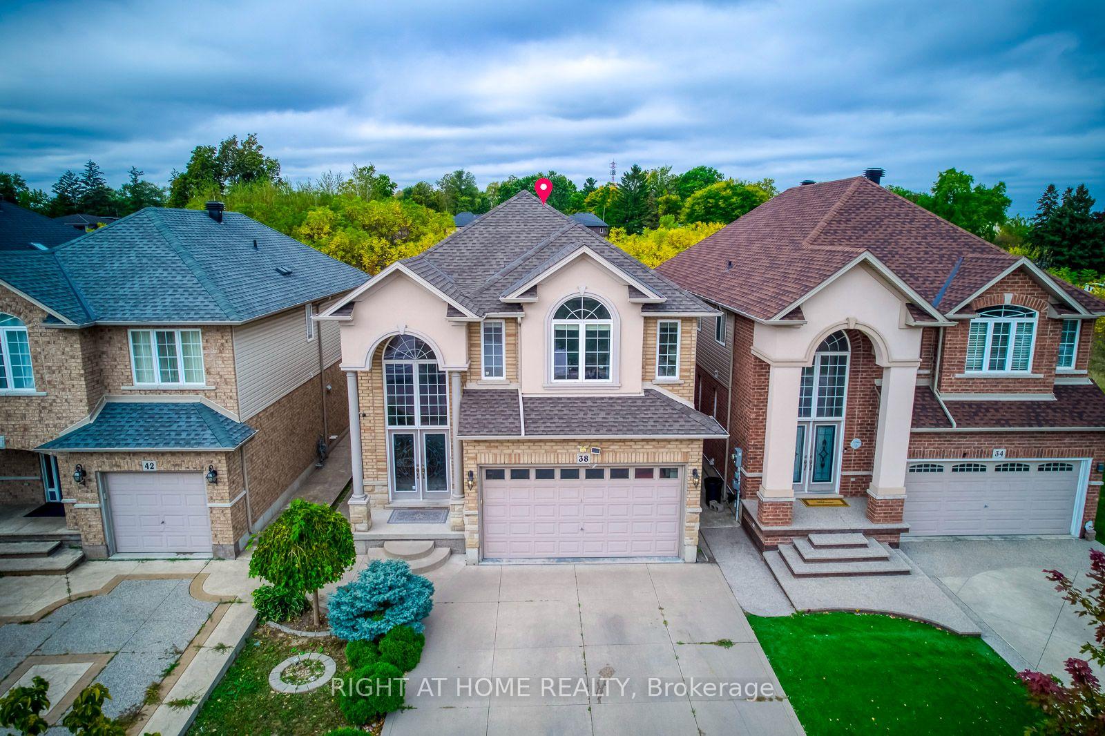 Photo of 38 Assisi Street