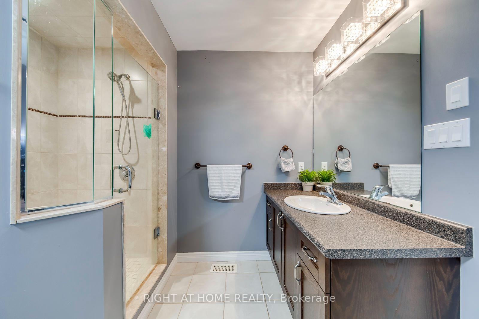Photo 28 of 38 Assisi Street, Hamilton, Broughton — HOMEH