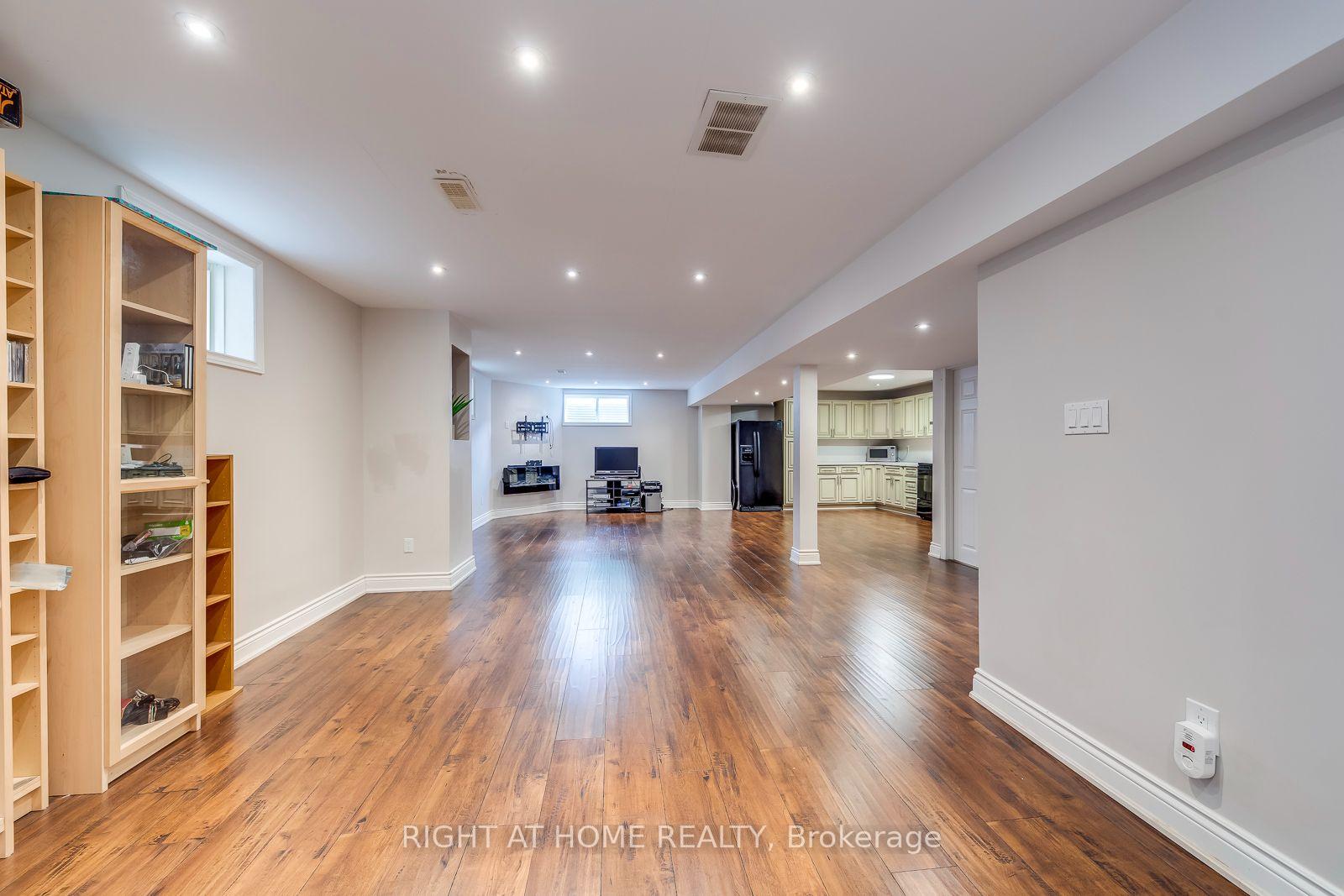 Photo 36 of 38 Assisi Street, Hamilton, Broughton — HOMEH