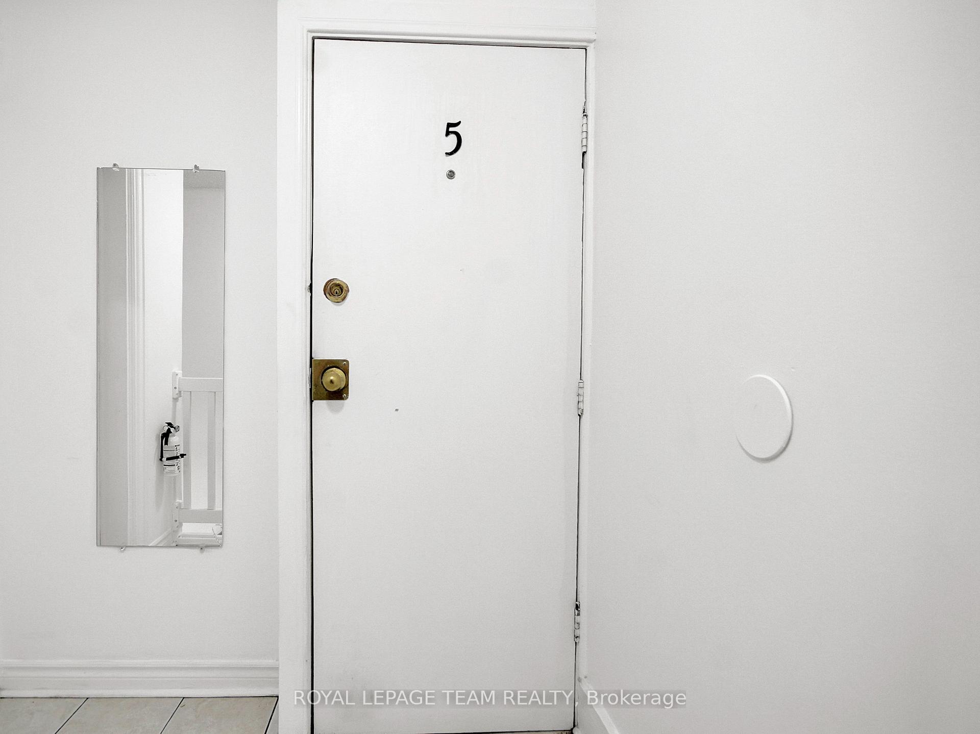 Photo 5 of Unit 5, 4 Eccles Street, Ottawa, West Centre Town — HOMEH