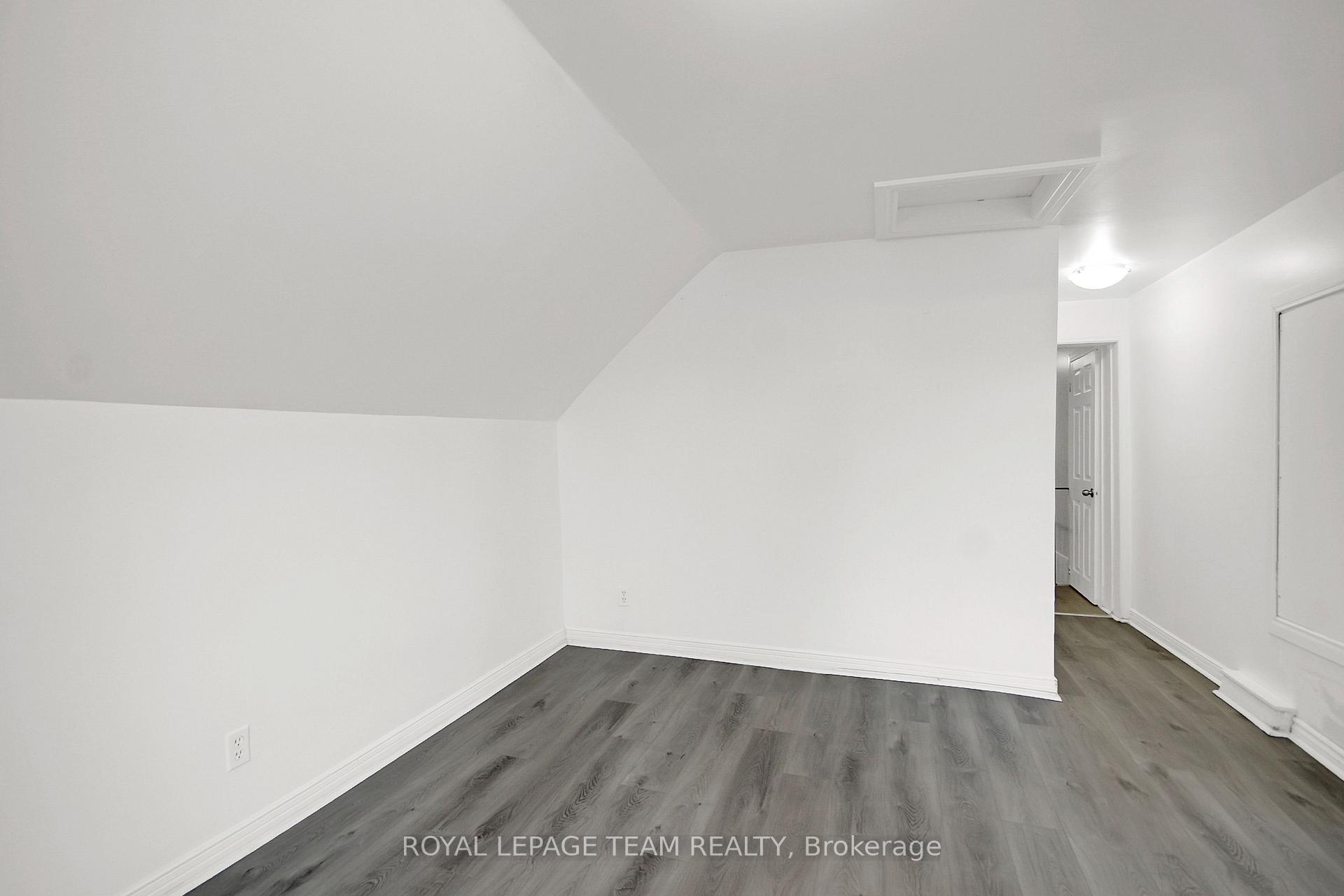 Photo 20 of Unit 5, 4 Eccles Street, Ottawa, West Centre Town — HOMEH