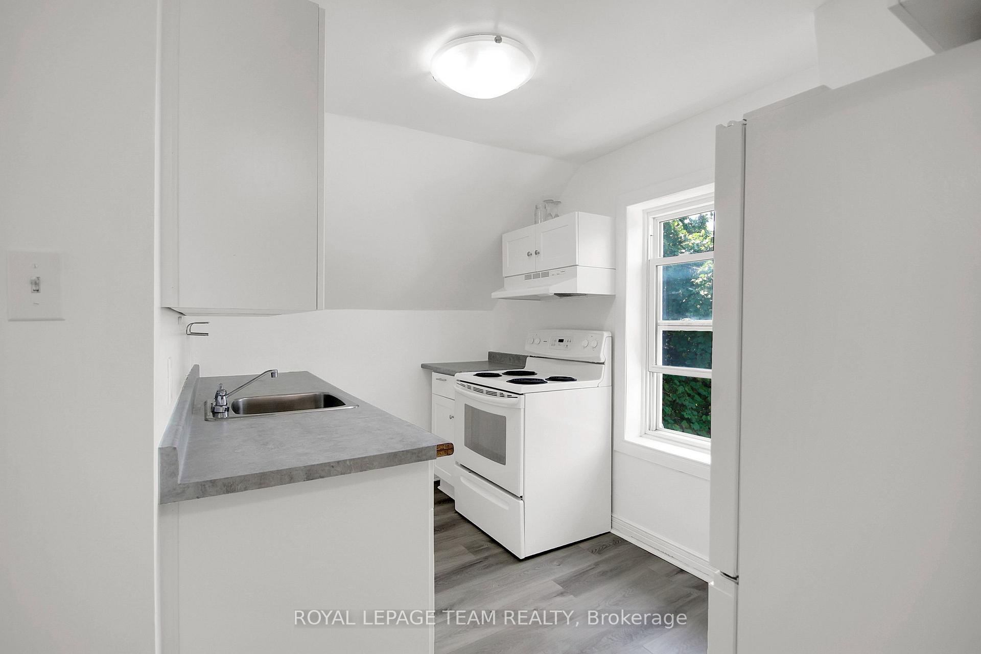 Photo 22 of Unit 5, 4 Eccles Street, Ottawa, West Centre Town — HOMEH