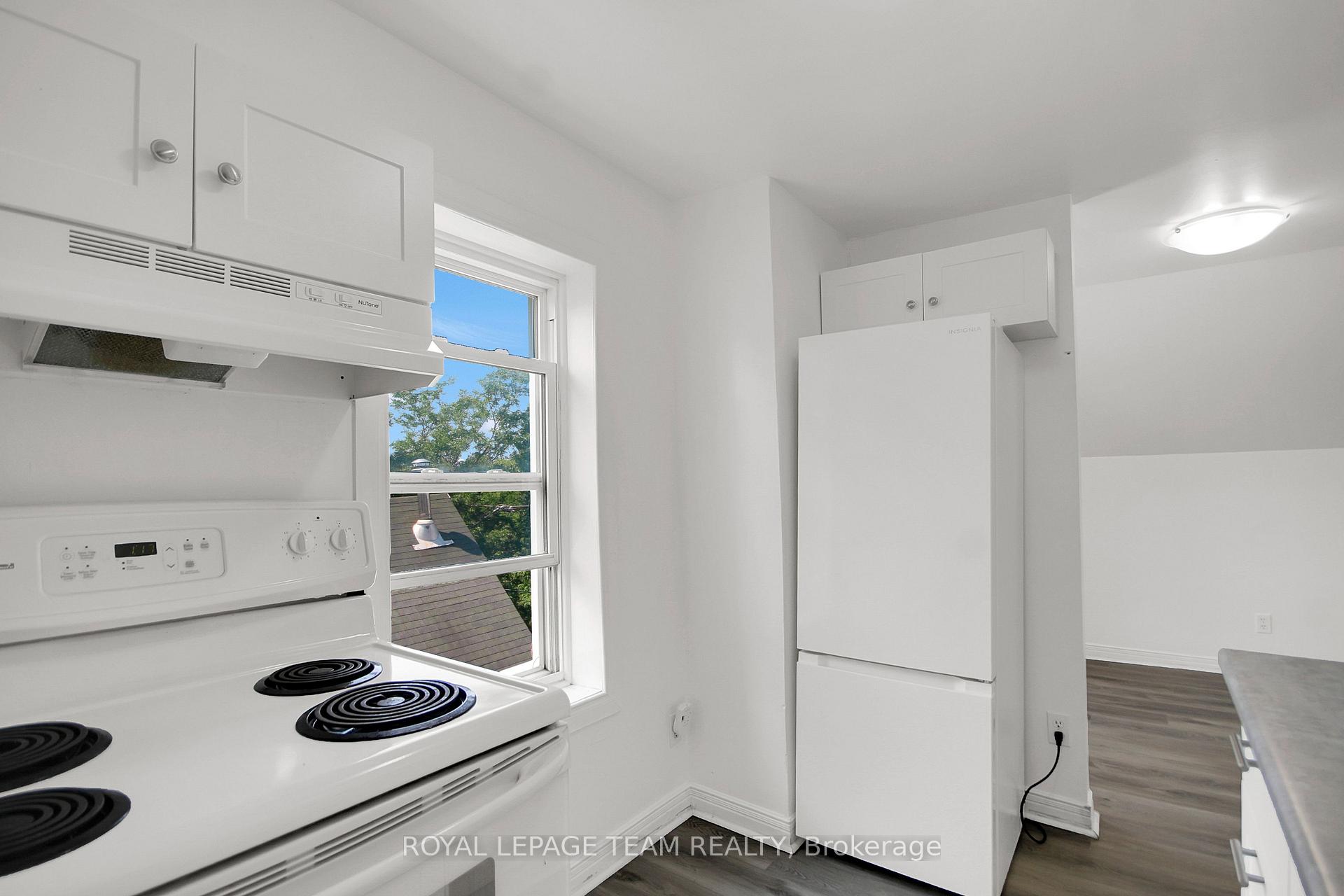 Photo 24 of Unit 5, 4 Eccles Street, Ottawa, West Centre Town — HOMEH