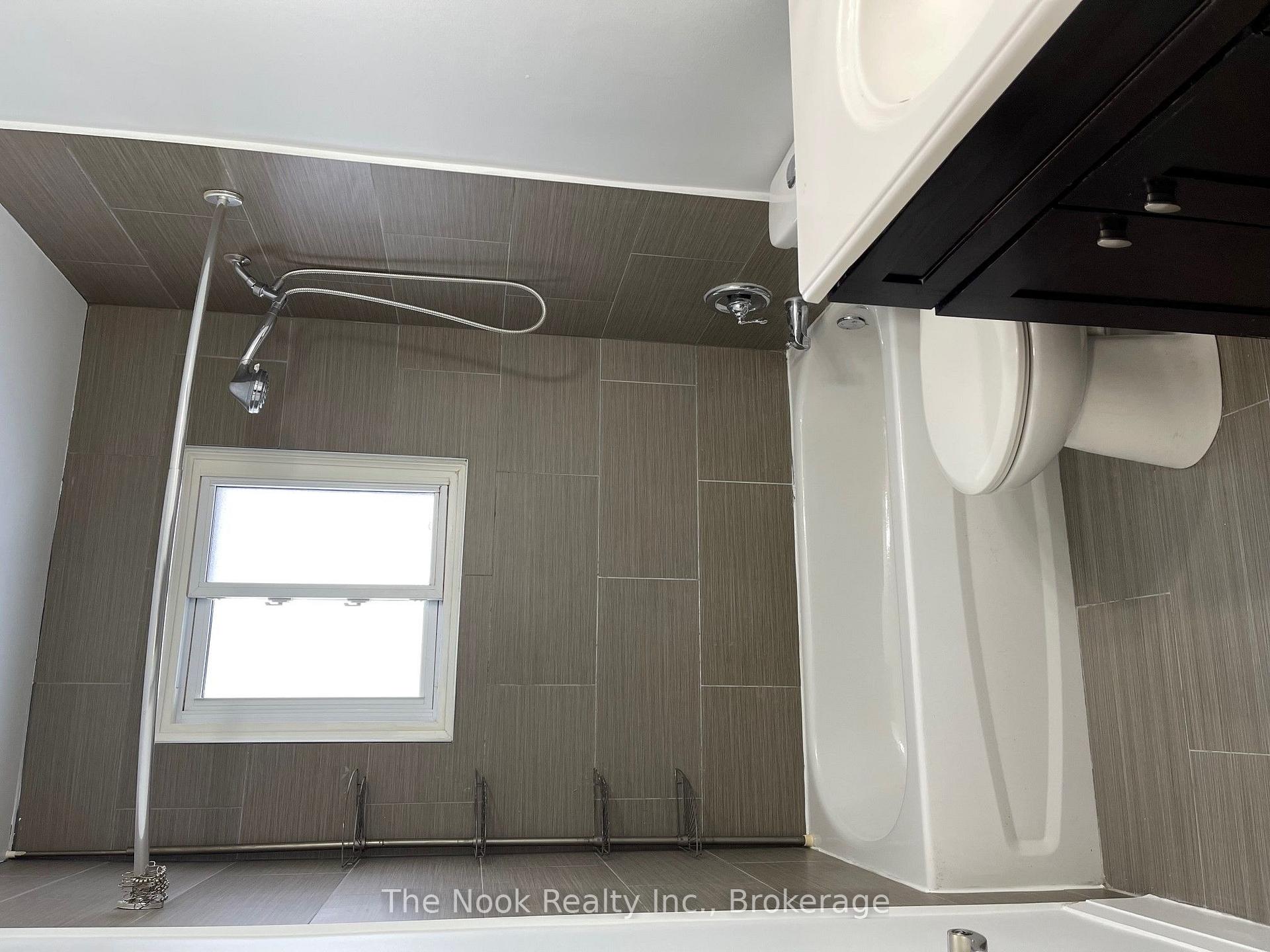 Photo 5 of 1321 Cedar Street, Oshawa, Lakeview — HOMEH