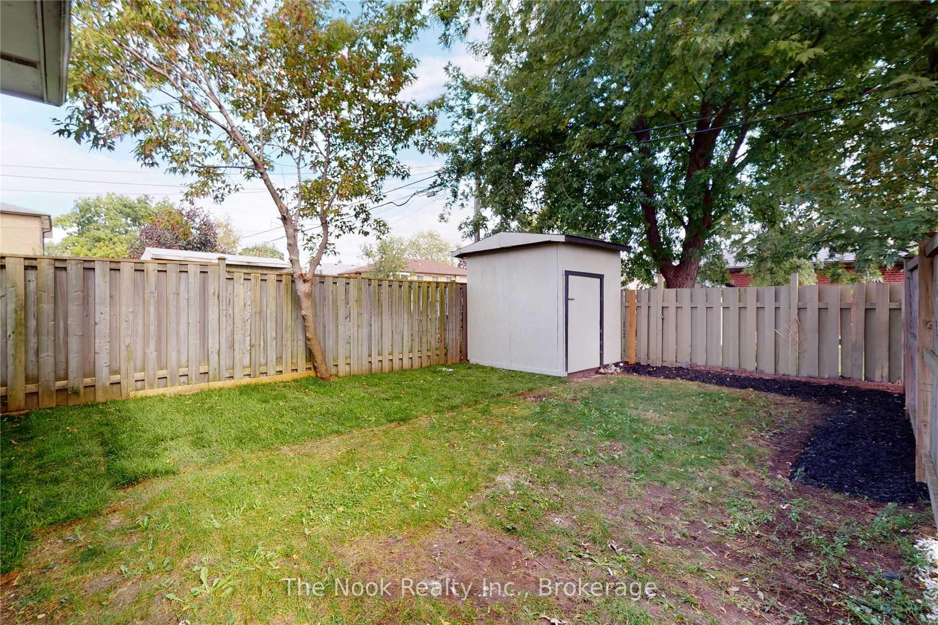 Photo 32 of 1321 Cedar Street, Oshawa, Lakeview — HOMEH